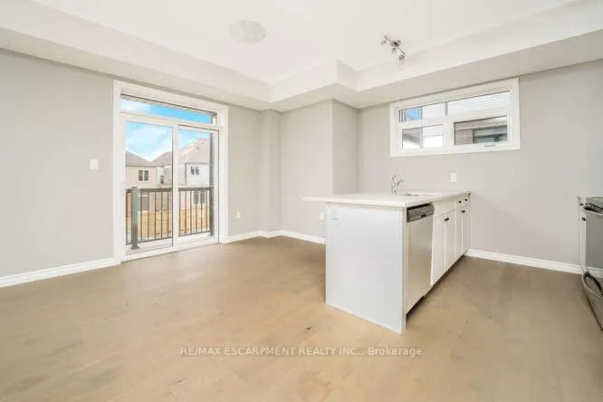 Photo 6 of 76 Wheat Lane, Kitchener — HOMEH