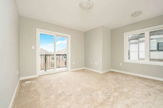 Photo 16 of 76 Wheat Lane, Kitchener — HOMEH