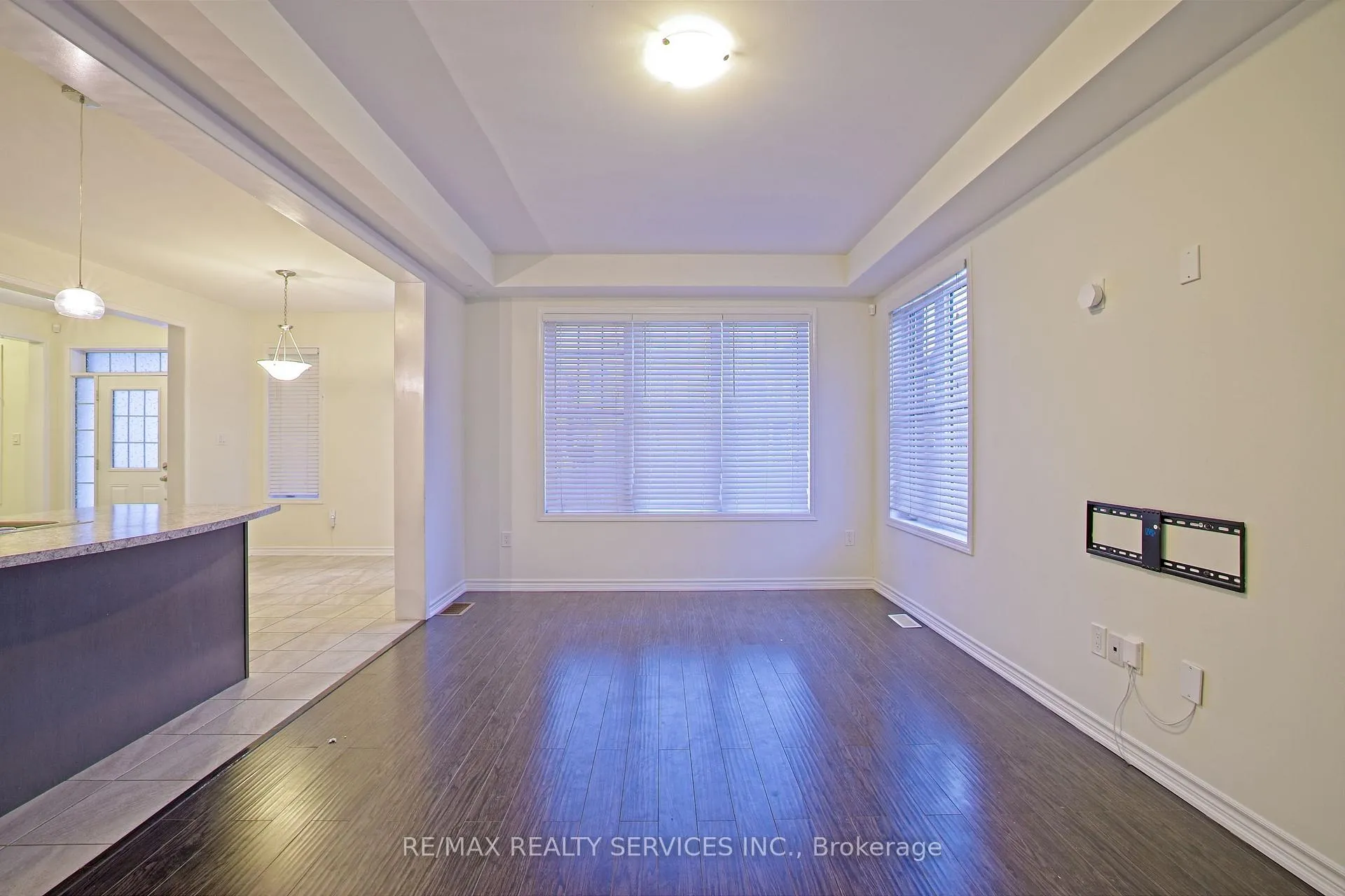 Photo 15 of 2 Redfern Street, Brampton, Northwest Brampton — HOMEH