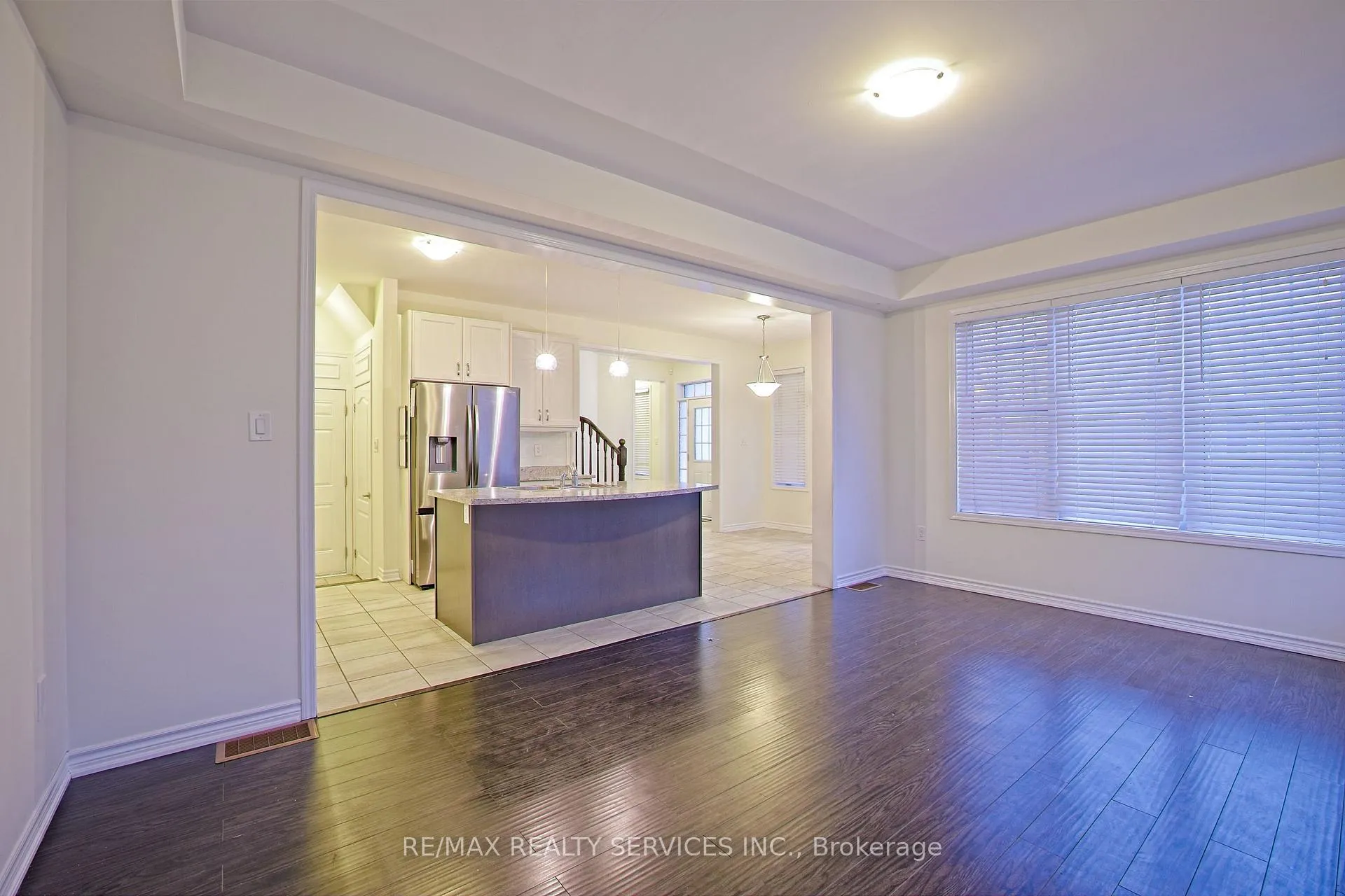 Photo 16 of 2 Redfern Street, Brampton, Northwest Brampton — HOMEH