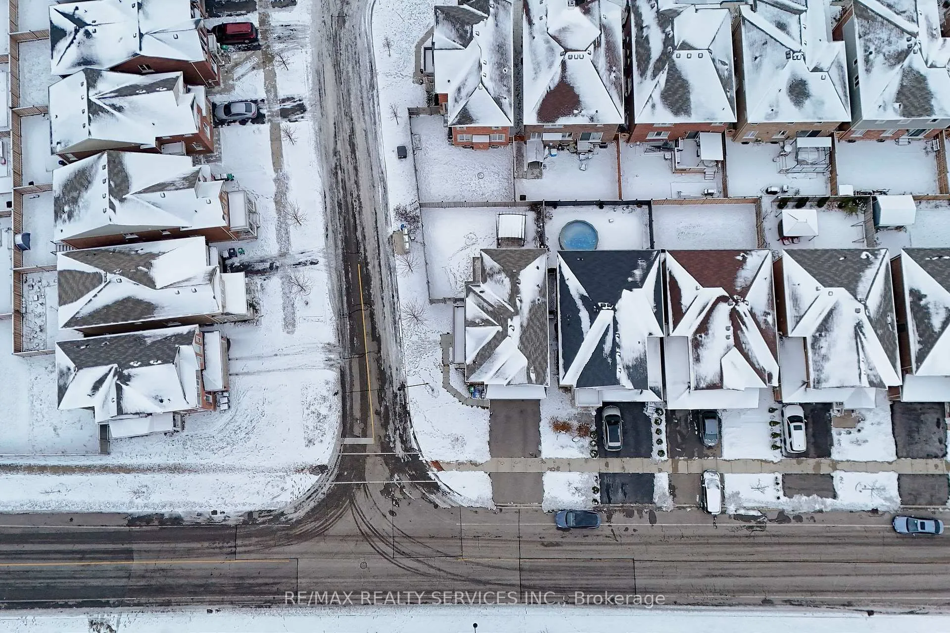 Photo 38 of 2 Redfern Street, Brampton, Northwest Brampton — HOMEH