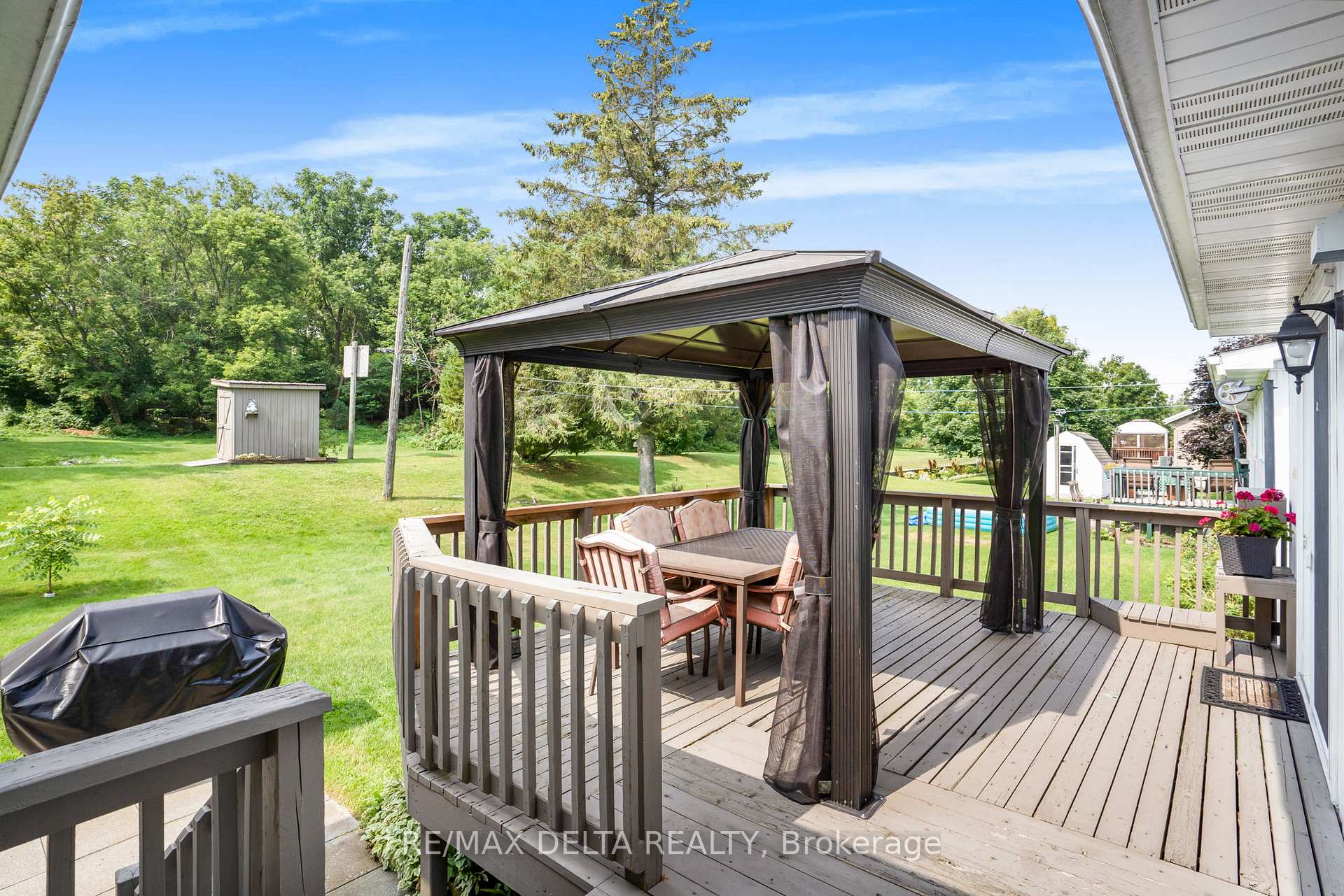 Photo 33 of 109 Fournier Street, Champlain, Vankleek Hill — HOMEH