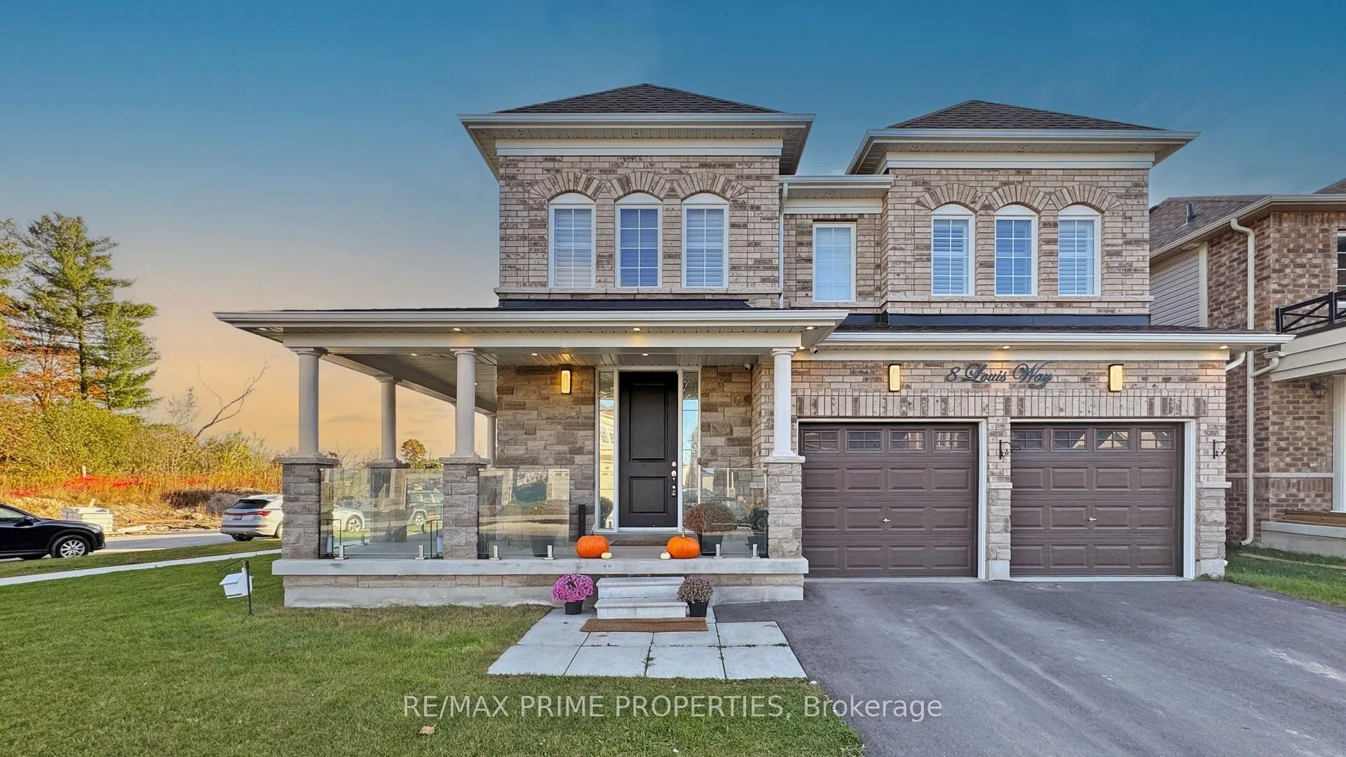 Photo 2 of 8 Louis Way, Scugog, Port Perry — HOMEH