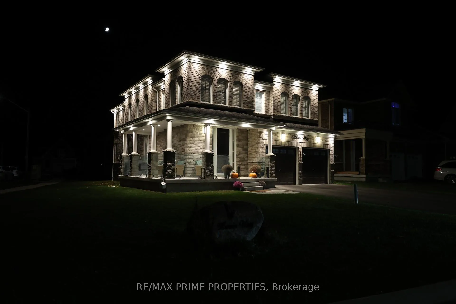 Photo 3 of 8 Louis Way, Scugog, Port Perry — HOMEH