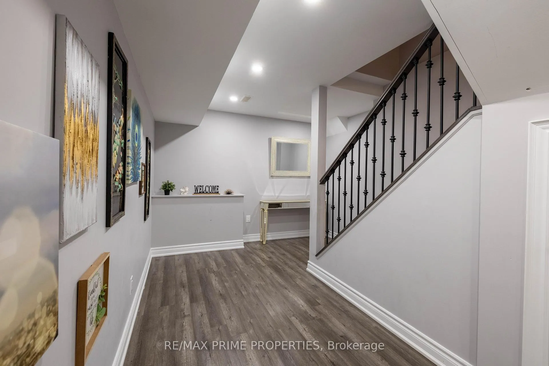 Photo 33 of 8 Louis Way, Scugog, Port Perry — HOMEH