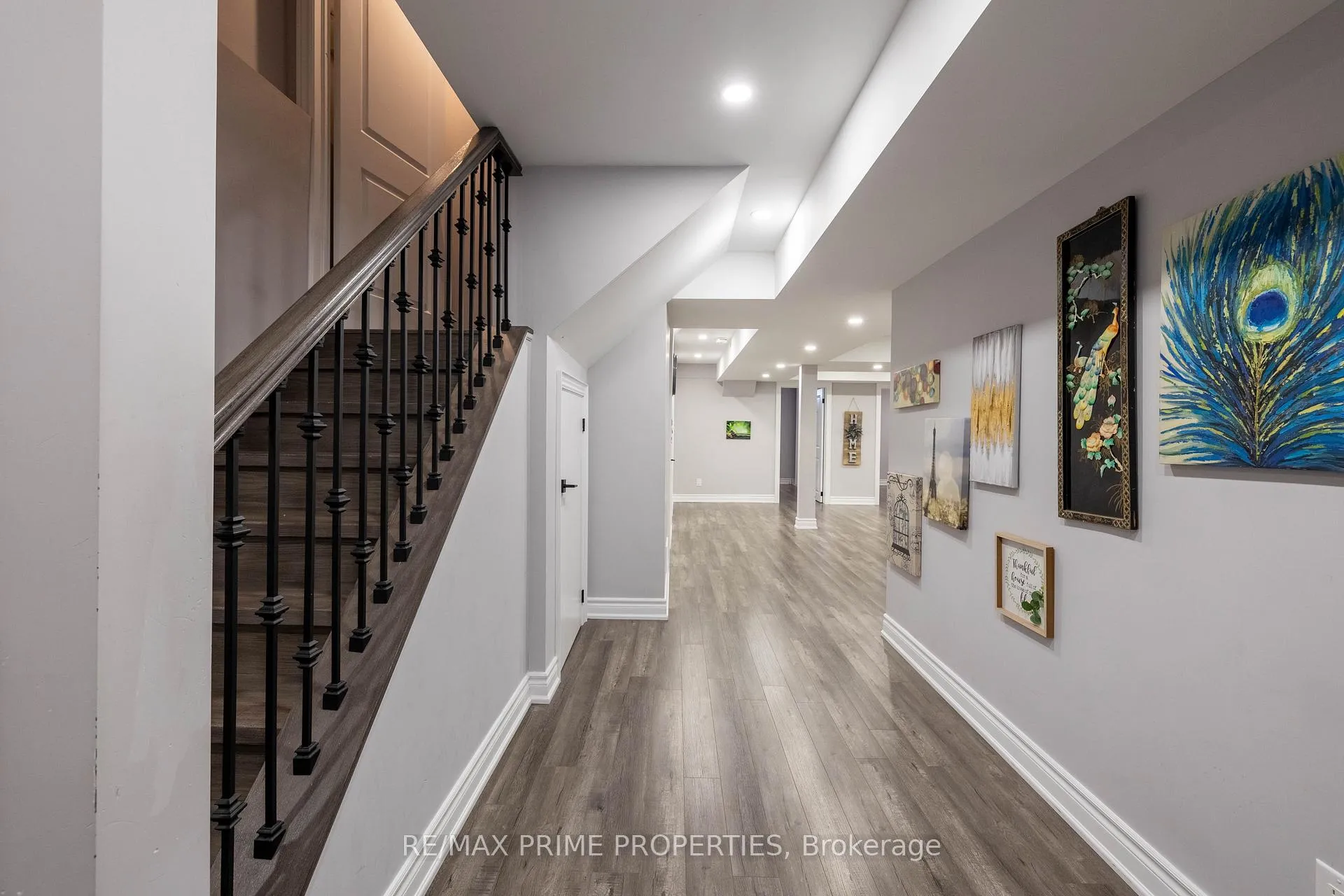 Photo 34 of 8 Louis Way, Scugog, Port Perry — HOMEH