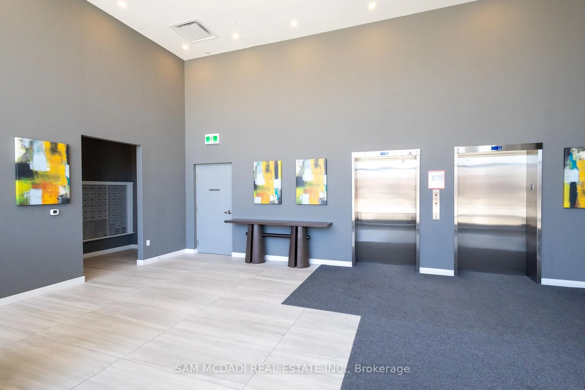 Photo 4 of Unit 521, 859 The Queensway, Etobicoke, Stonegate-Queensway — HOMEH