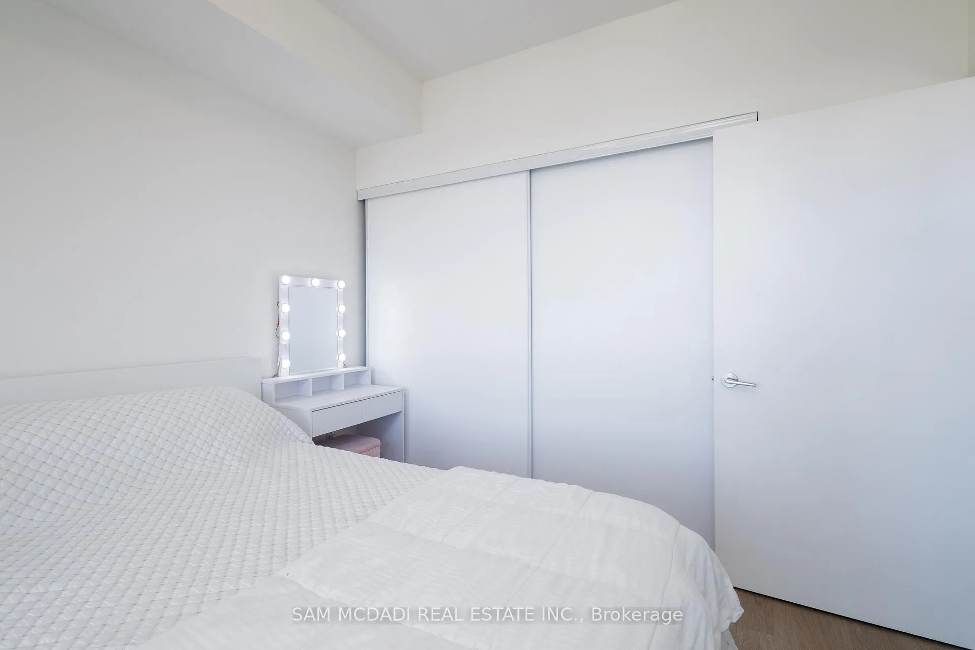 Photo 15 of Unit 521, 859 The Queensway, Etobicoke, Stonegate-Queensway — HOMEH