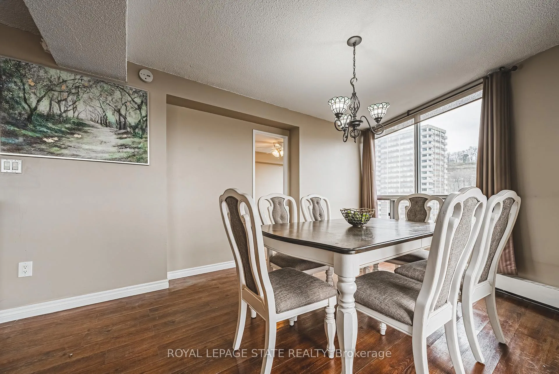 Photo 6 of Unit 1908, 150 Charlton Avenue E, Hamilton, Corktown — HOMEH