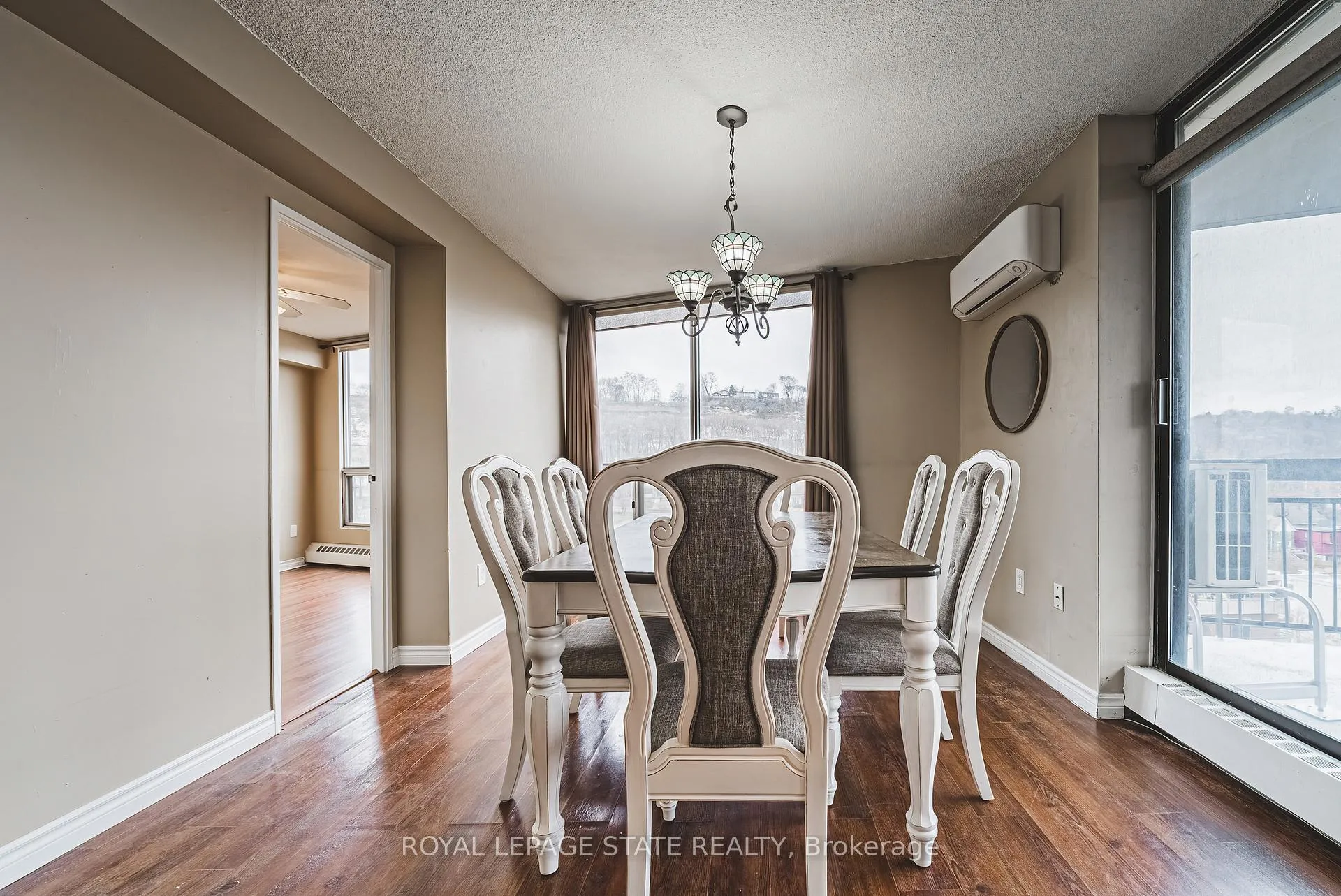 Photo 7 of Unit 1908, 150 Charlton Avenue E, Hamilton, Corktown — HOMEH