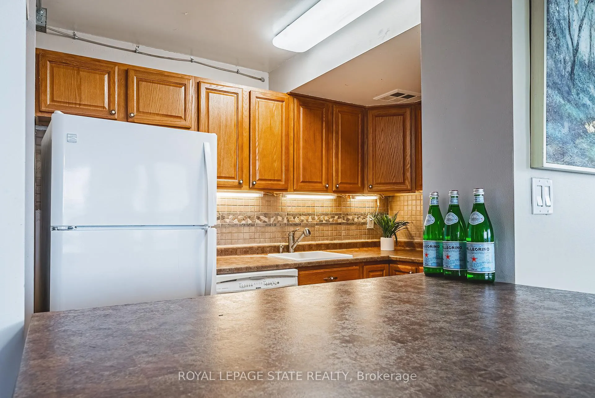 Photo 10 of Unit 1908, 150 Charlton Avenue E, Hamilton, Corktown — HOMEH