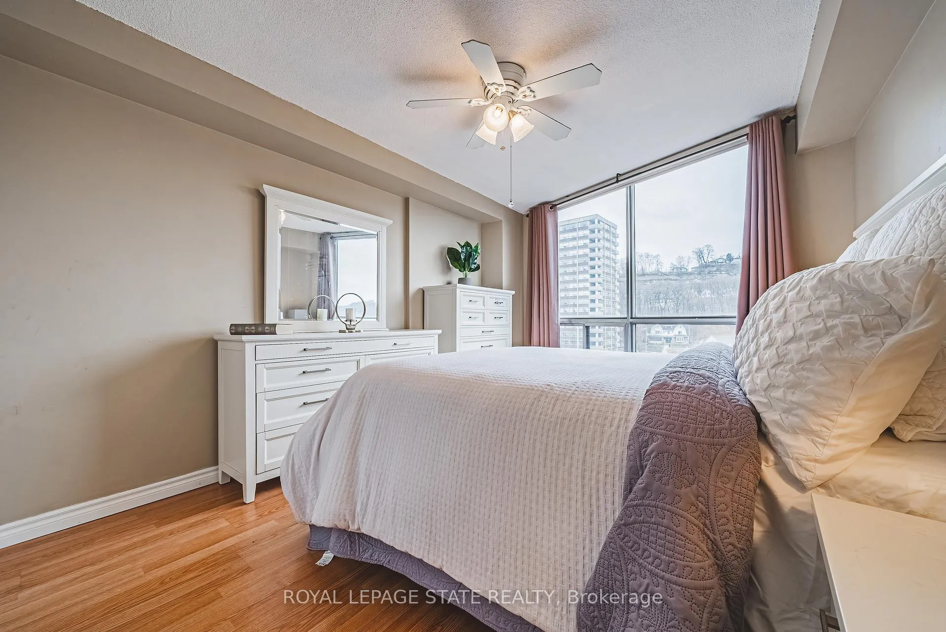 Photo 20 of Unit 1908, 150 Charlton Avenue E, Hamilton, Corktown — HOMEH