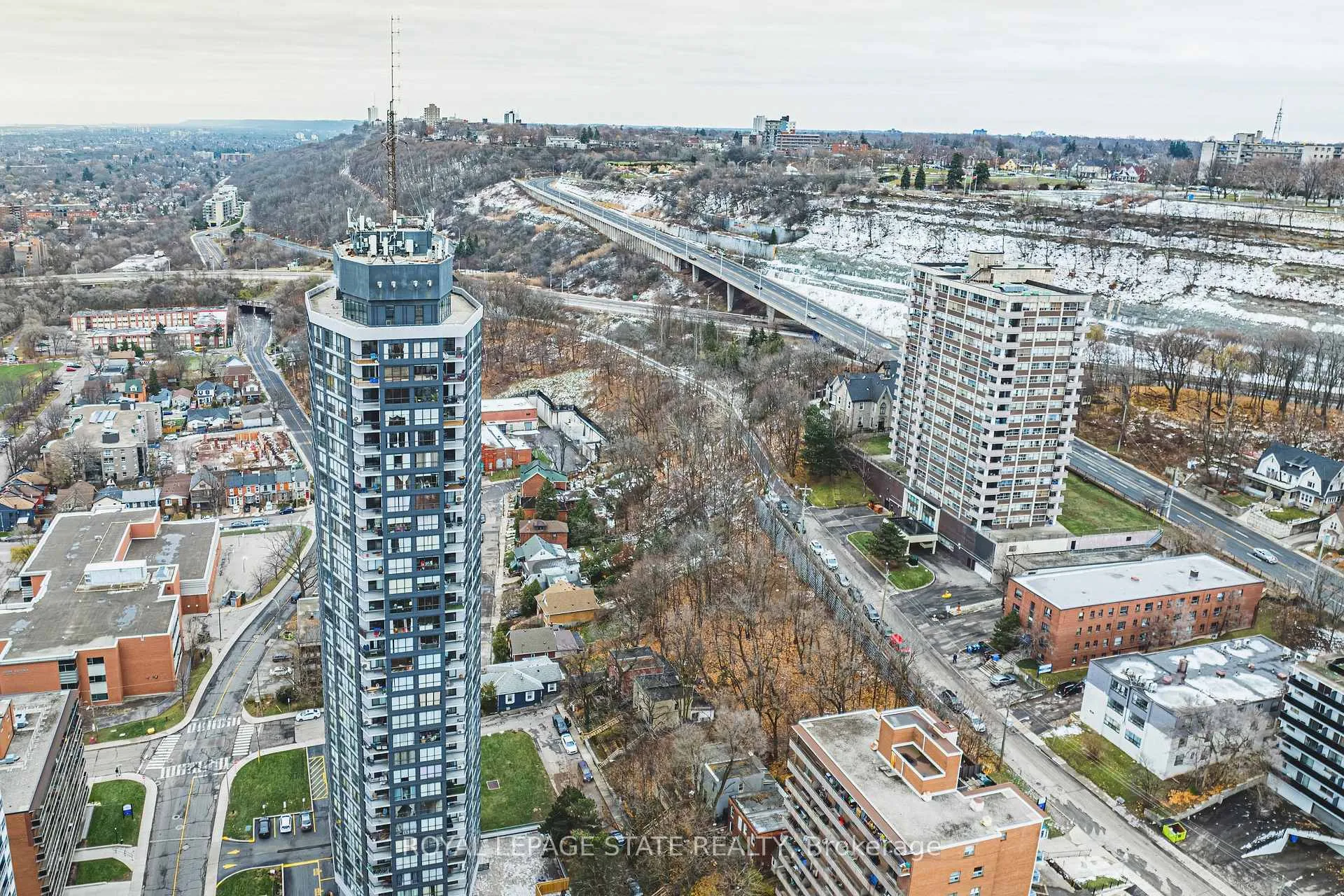 Photo 36 of Unit 1908, 150 Charlton Avenue E, Hamilton, Corktown — HOMEH