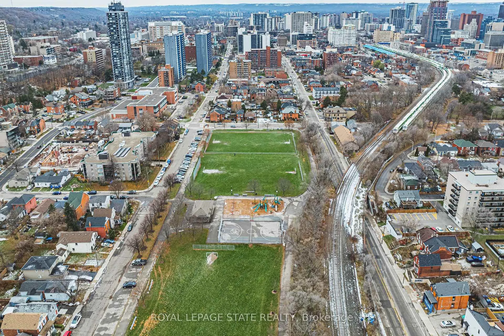 Photo 37 of Unit 1908, 150 Charlton Avenue E, Hamilton, Corktown — HOMEH