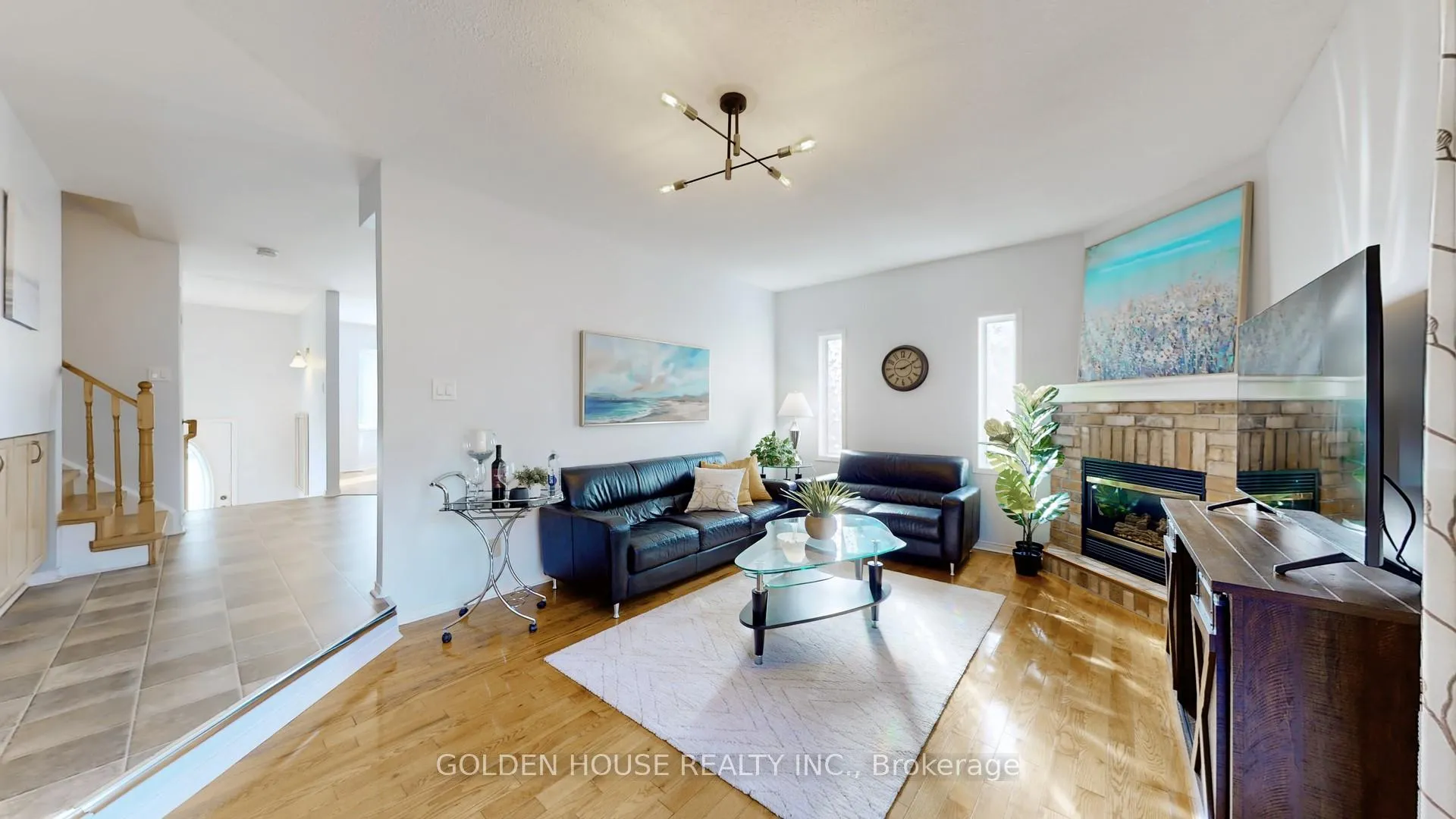 Photo 3 of 792 Beatrice Street E, Oshawa, Pinecrest — HOMEH
