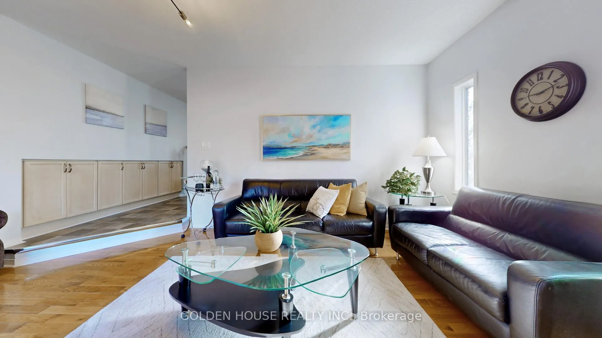 Photo 5 of 792 Beatrice Street E, Oshawa, Pinecrest — HOMEH