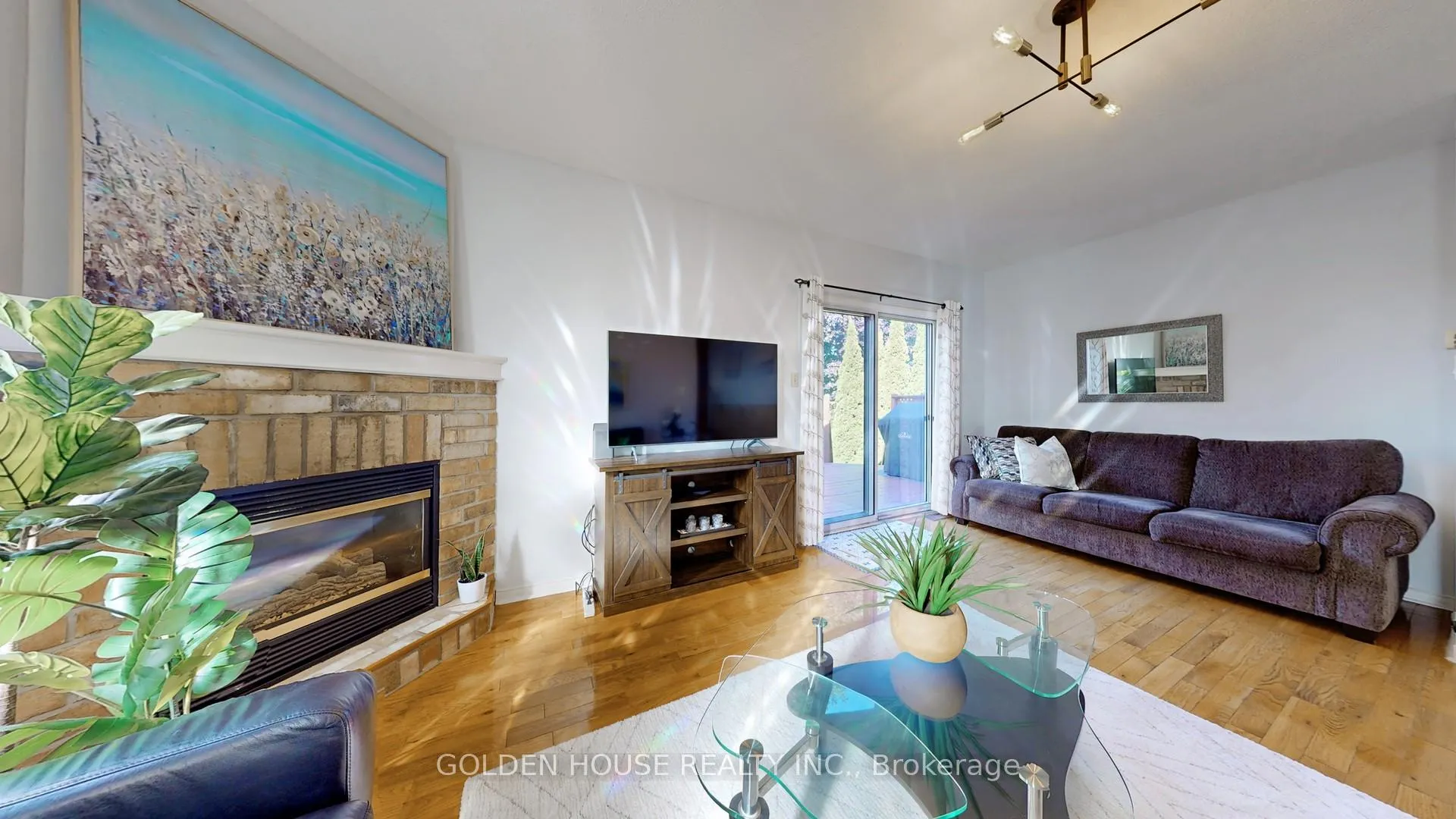 Photo 6 of 792 Beatrice Street E, Oshawa, Pinecrest — HOMEH