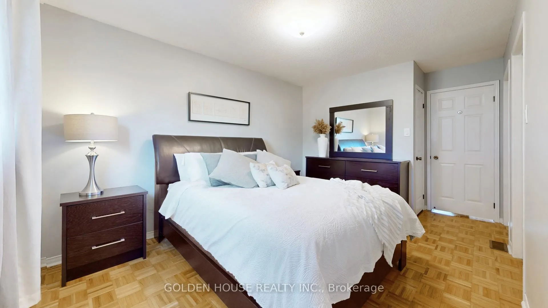 Photo 14 of 792 Beatrice Street E, Oshawa, Pinecrest — HOMEH