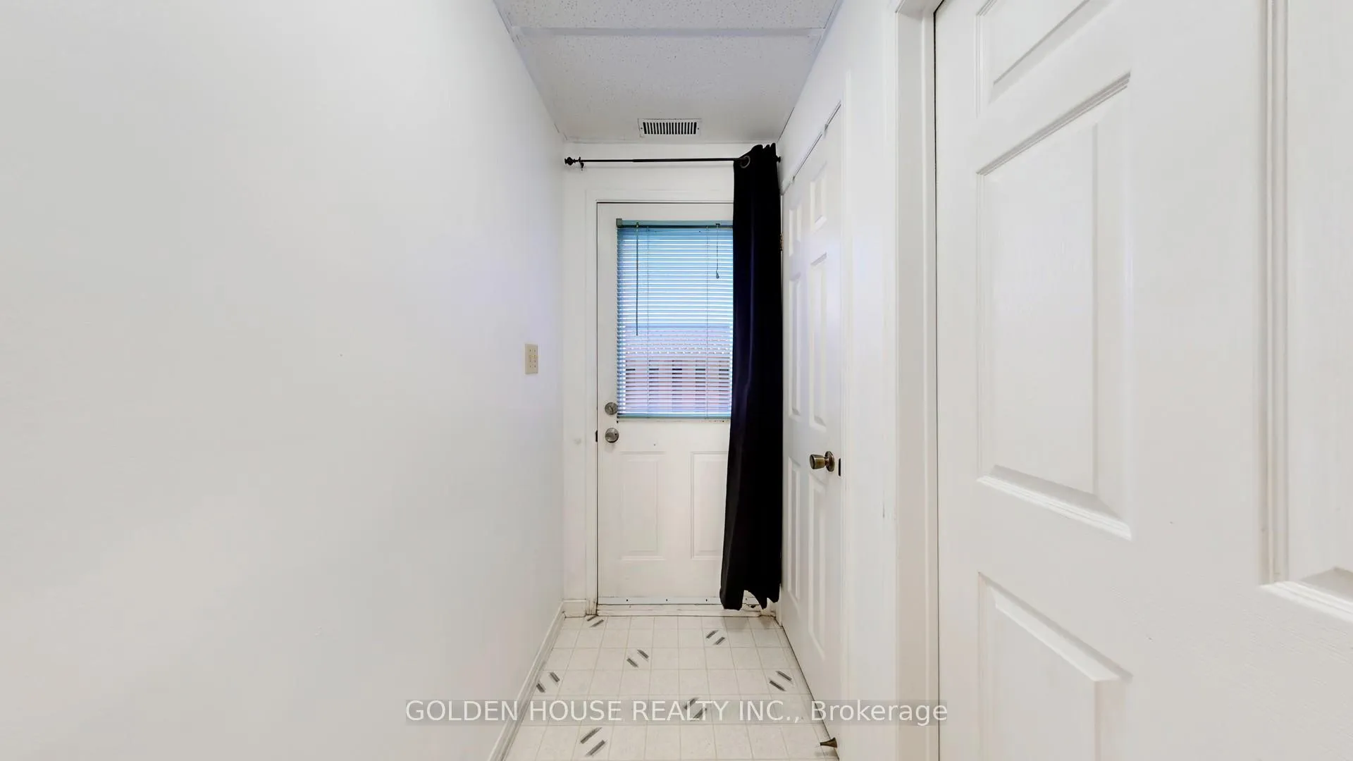 Photo 24 of 792 Beatrice Street E, Oshawa, Pinecrest — HOMEH