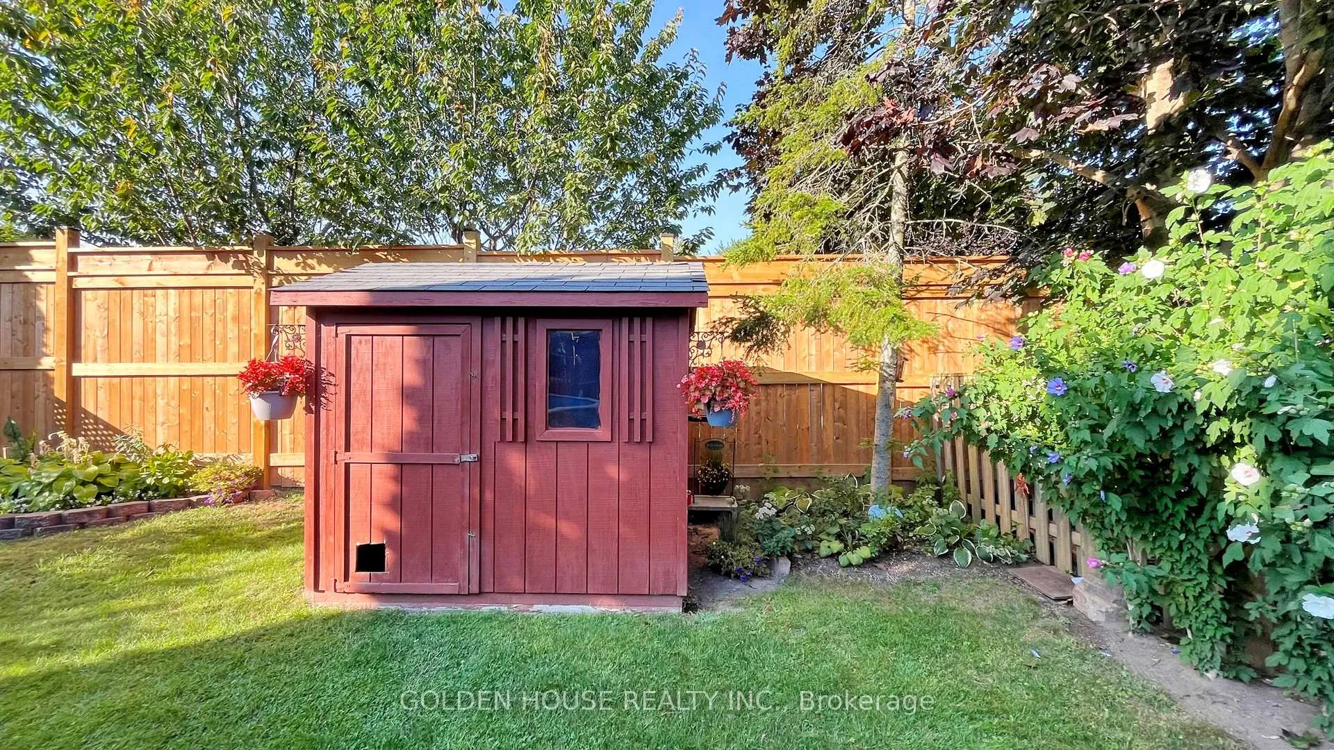 Photo 30 of 792 Beatrice Street E, Oshawa, Pinecrest — HOMEH