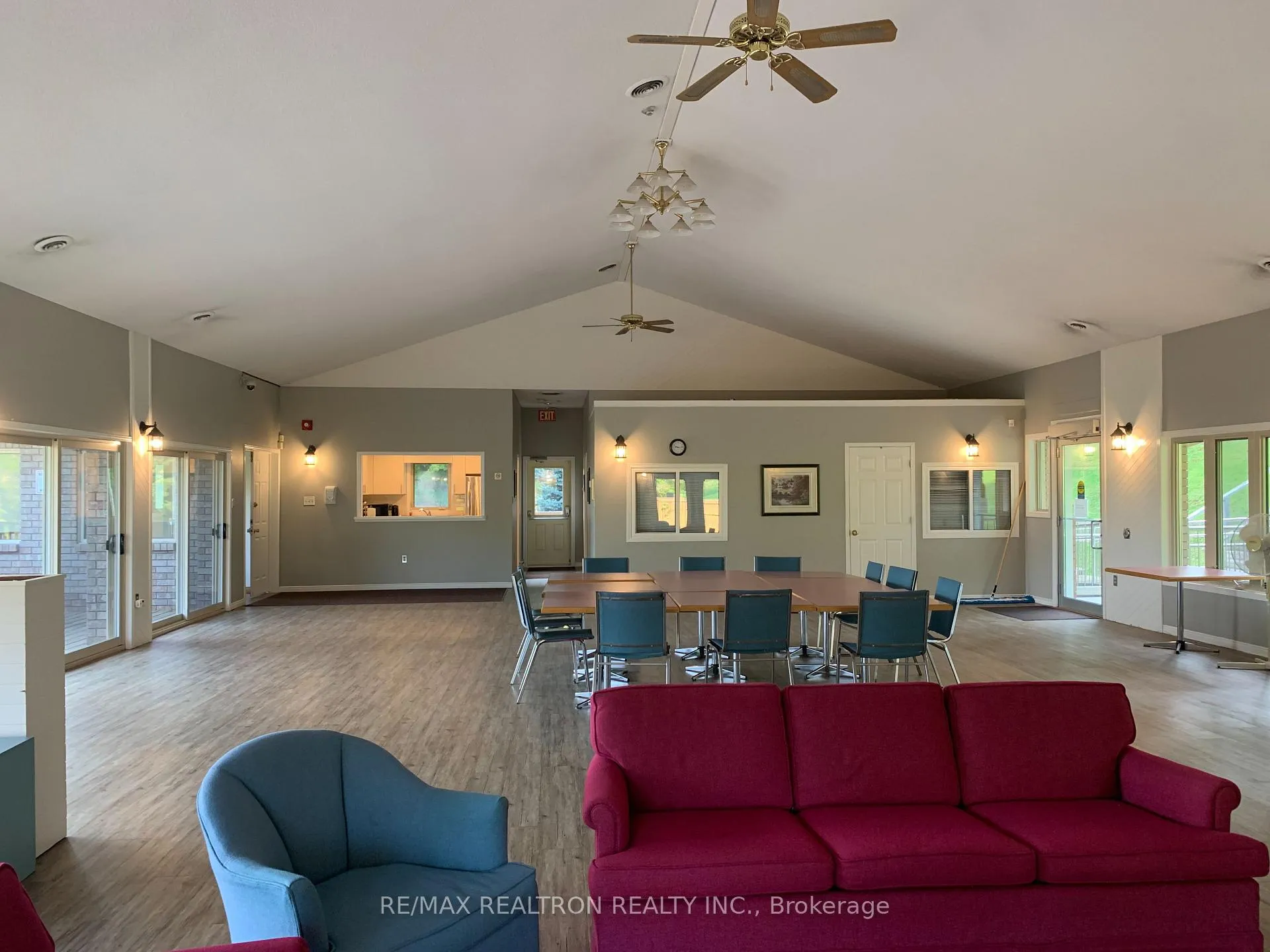 Photo 33 of Unit 36, 2 Sawmill Road, Barrie, Ardagh — HOMEH