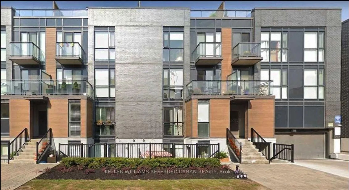 Front of Unit 802, 370 Wallace Avenue