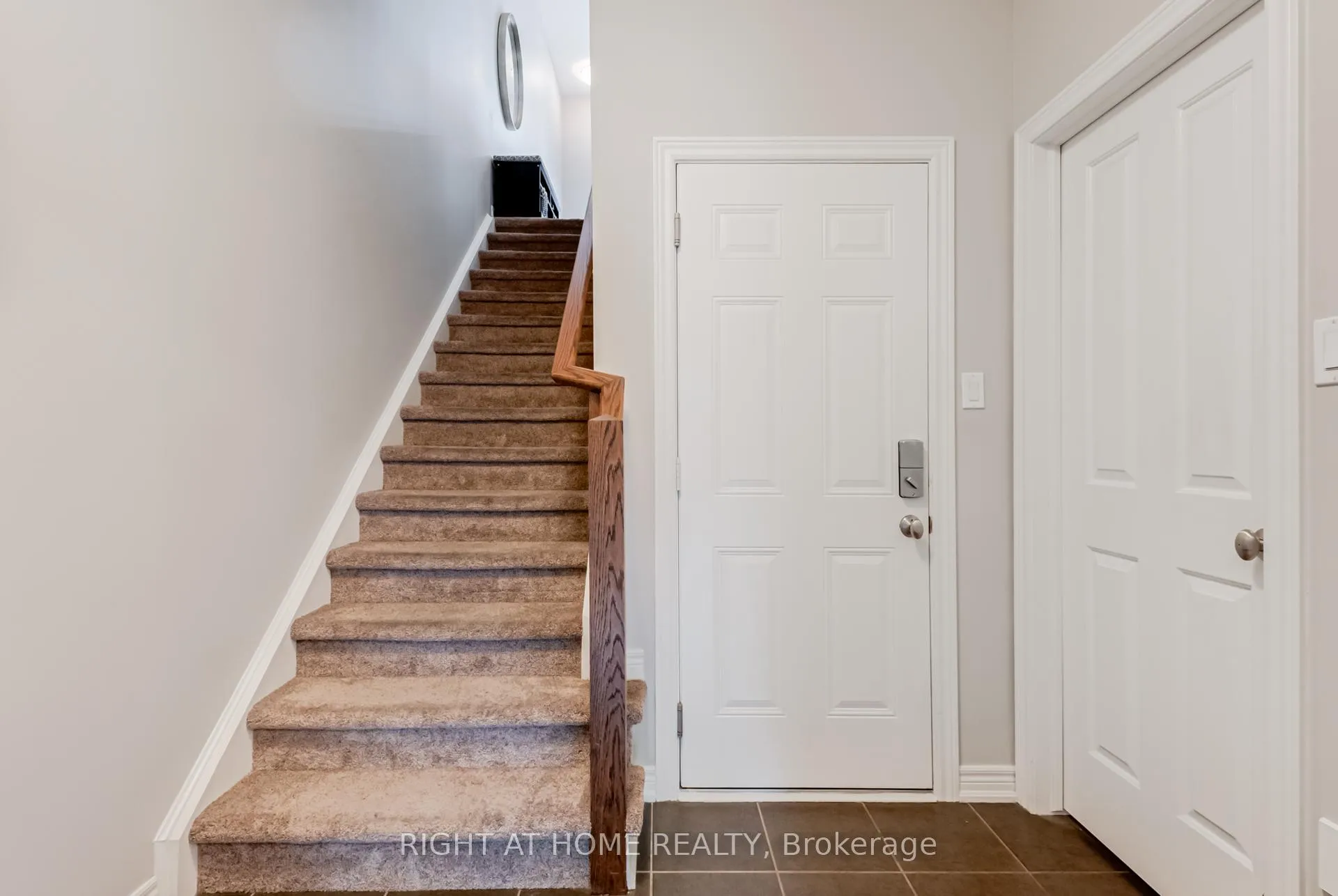 Photo 16 of Unit 47, 337 Beach Boulevard, Hamilton, Hamilton Beach — HOMEH