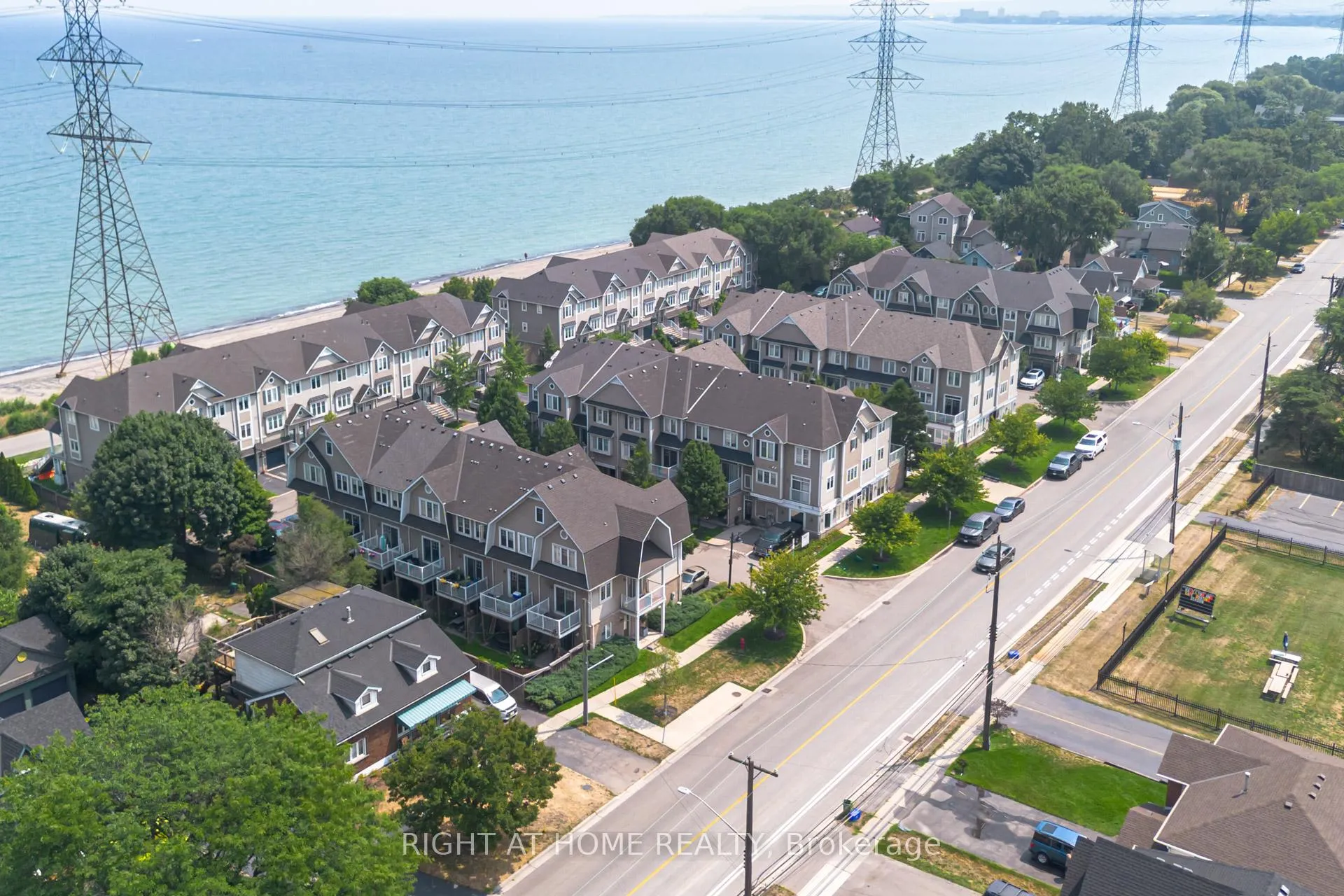 Photo 24 of Unit 47, 337 Beach Boulevard, Hamilton, Hamilton Beach — HOMEH