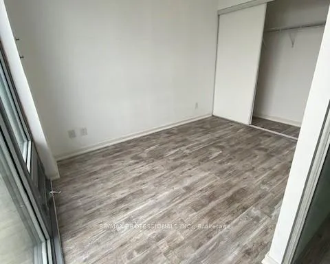 Photo 5 of Unit 2208, 105 The Queensway, Toronto, High Park-Swansea — HOMEH