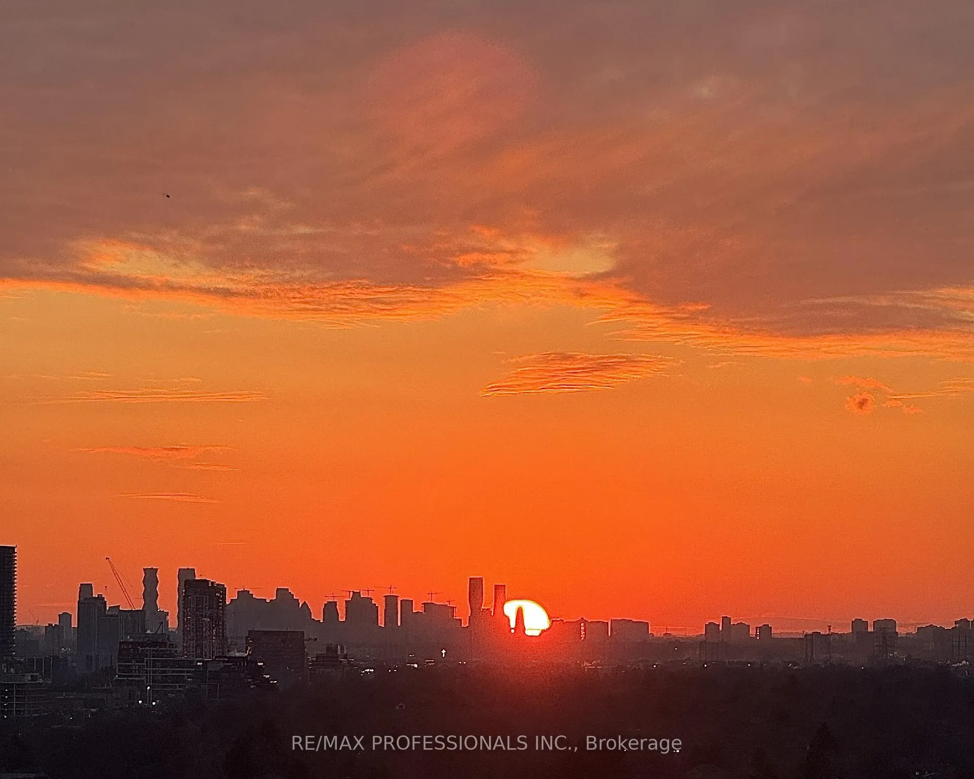 Photo 9 of Unit 2208, 105 The Queensway, Toronto, High Park-Swansea — HOMEH