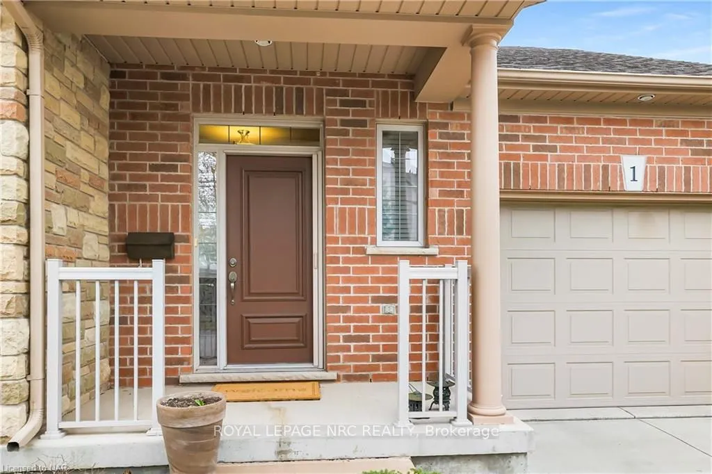 Photo 4 of Unit 1, 409 Niagara Street, St. Catharines, Carlton/Bunting — HOMEH