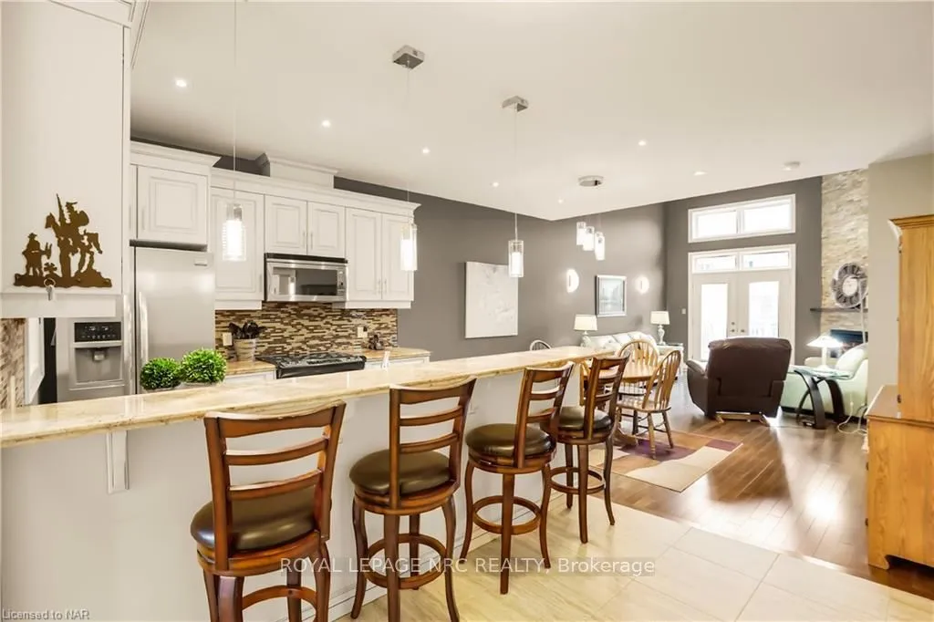 Photo 11 of Unit 1, 409 Niagara Street, St. Catharines, Carlton/Bunting — HOMEH