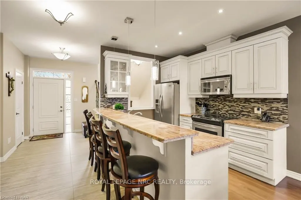 Photo 12 of Unit 1, 409 Niagara Street, St. Catharines, Carlton/Bunting — HOMEH