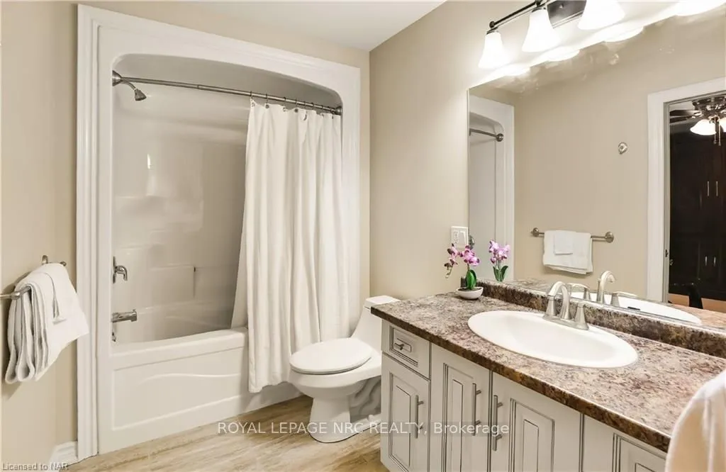 Photo 38 of Unit 1, 409 Niagara Street, St. Catharines, Carlton/Bunting — HOMEH