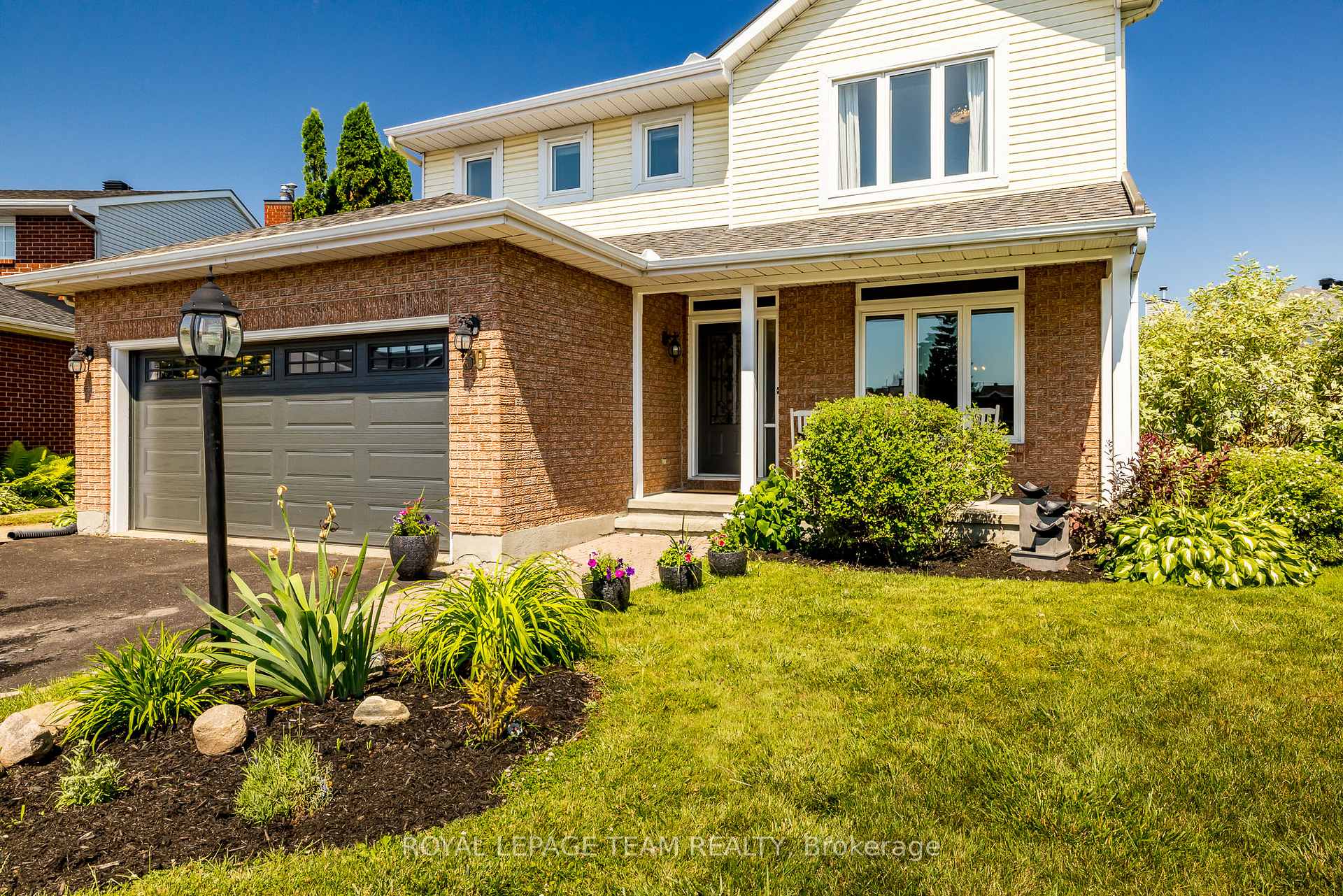 Photo 1 of 30 Halley Street, Ottawa, Barrhaven - Heritage Park — HOMEH