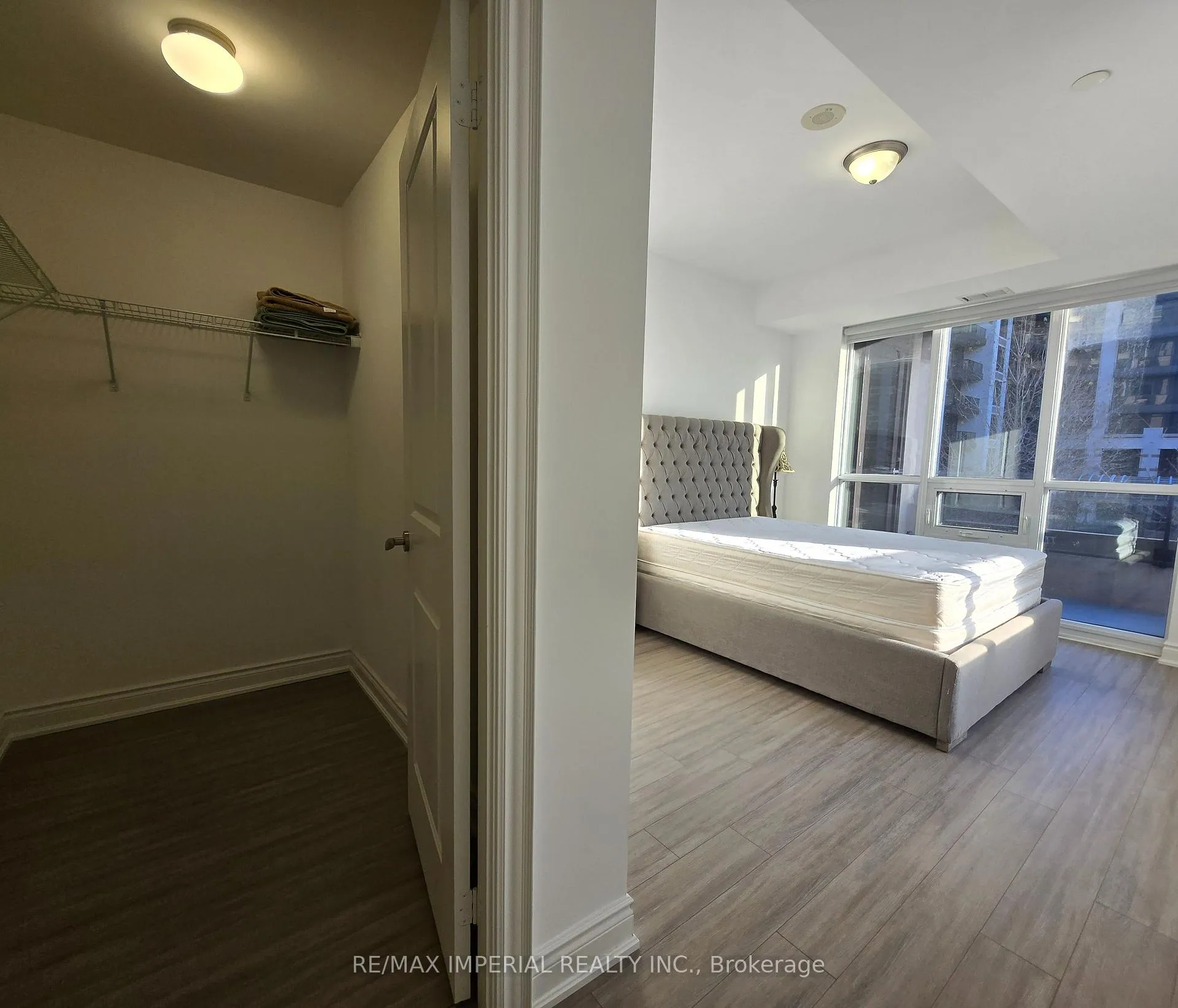Photo 11 of Unit D305, 33 Clegg Road, Markham, Unionville — HOMEH
