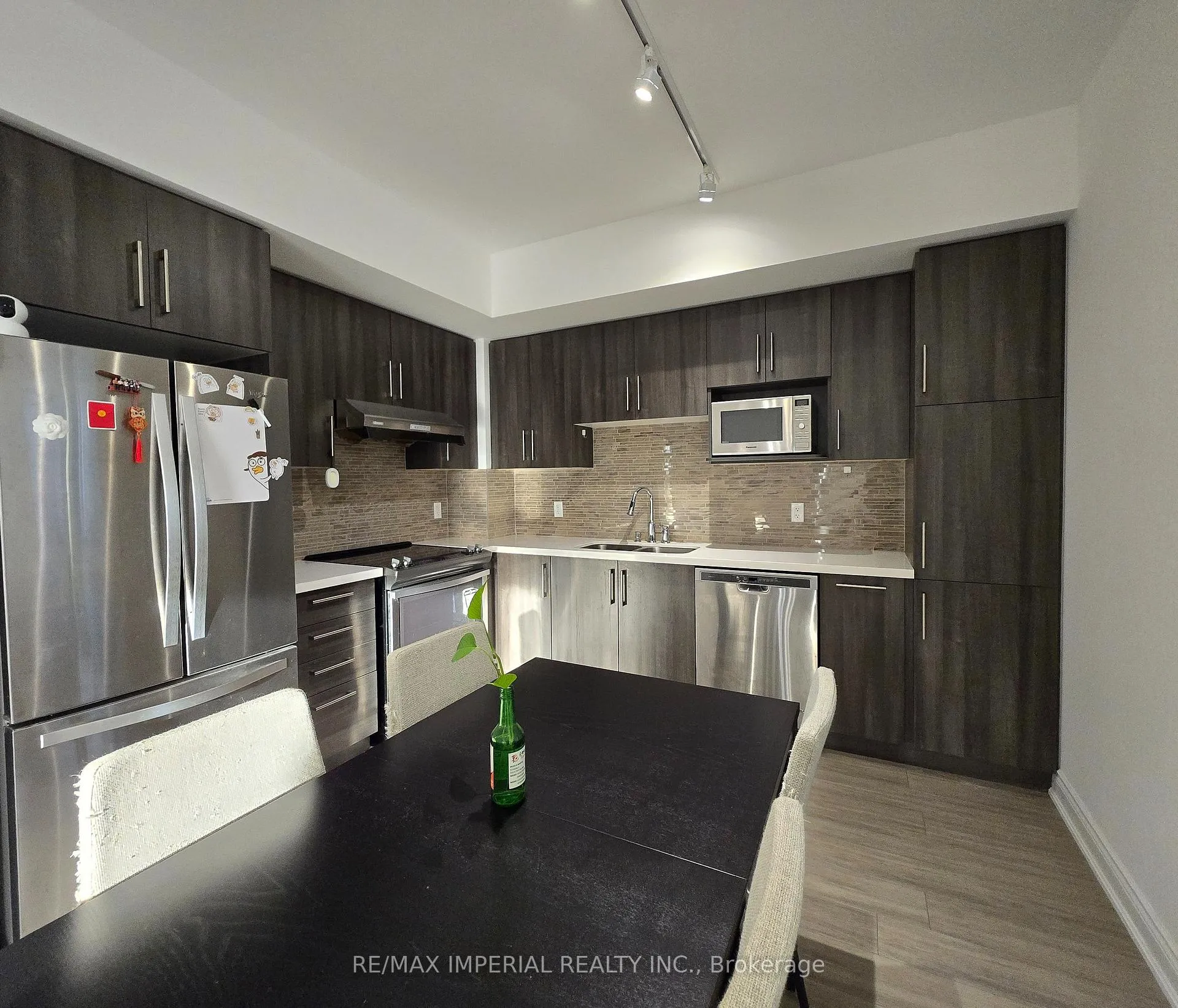 Photo 12 of Unit D305, 33 Clegg Road, Markham, Unionville — HOMEH
