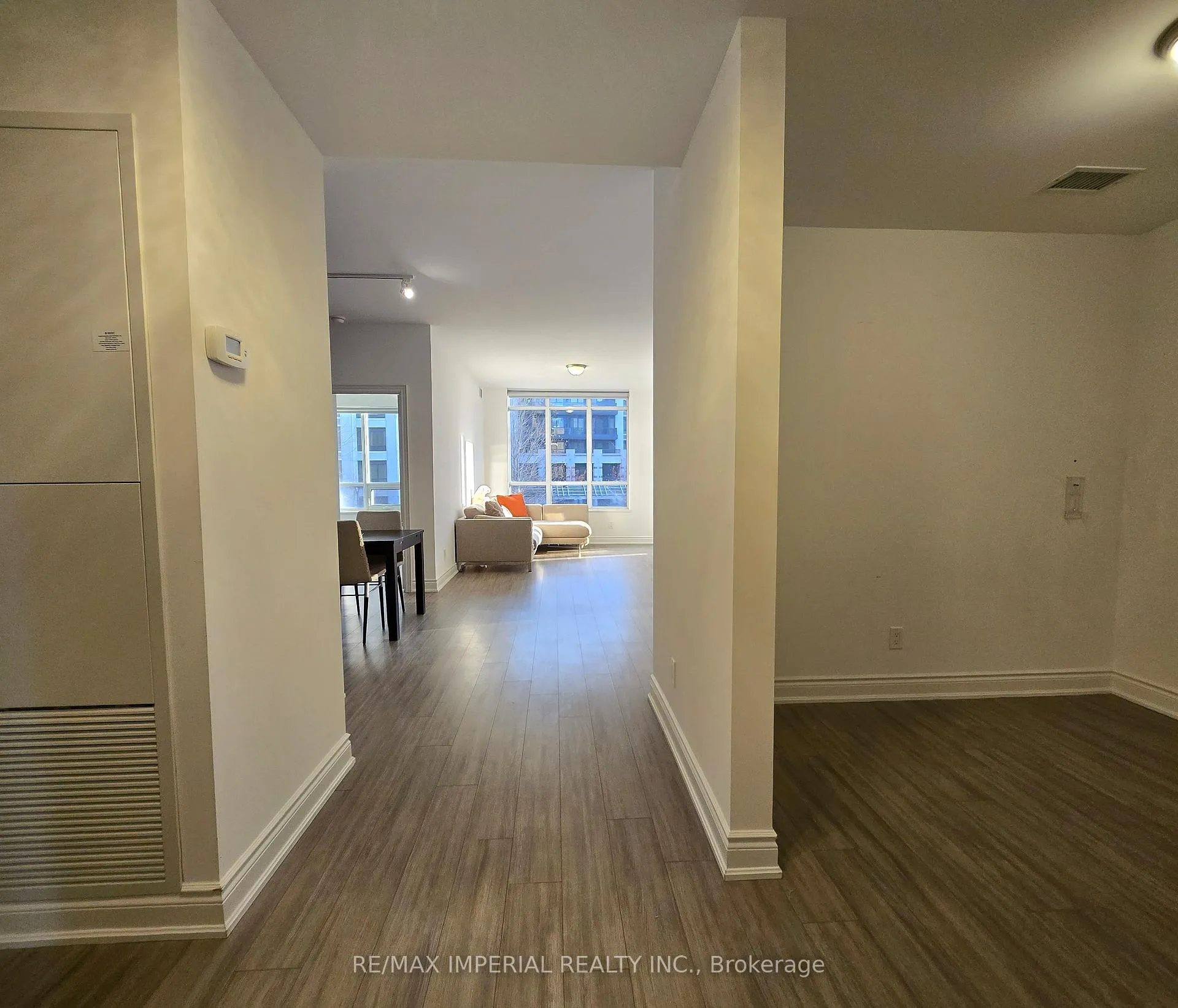Photo 19 of Unit D305, 33 Clegg Road, Markham, Unionville — HOMEH