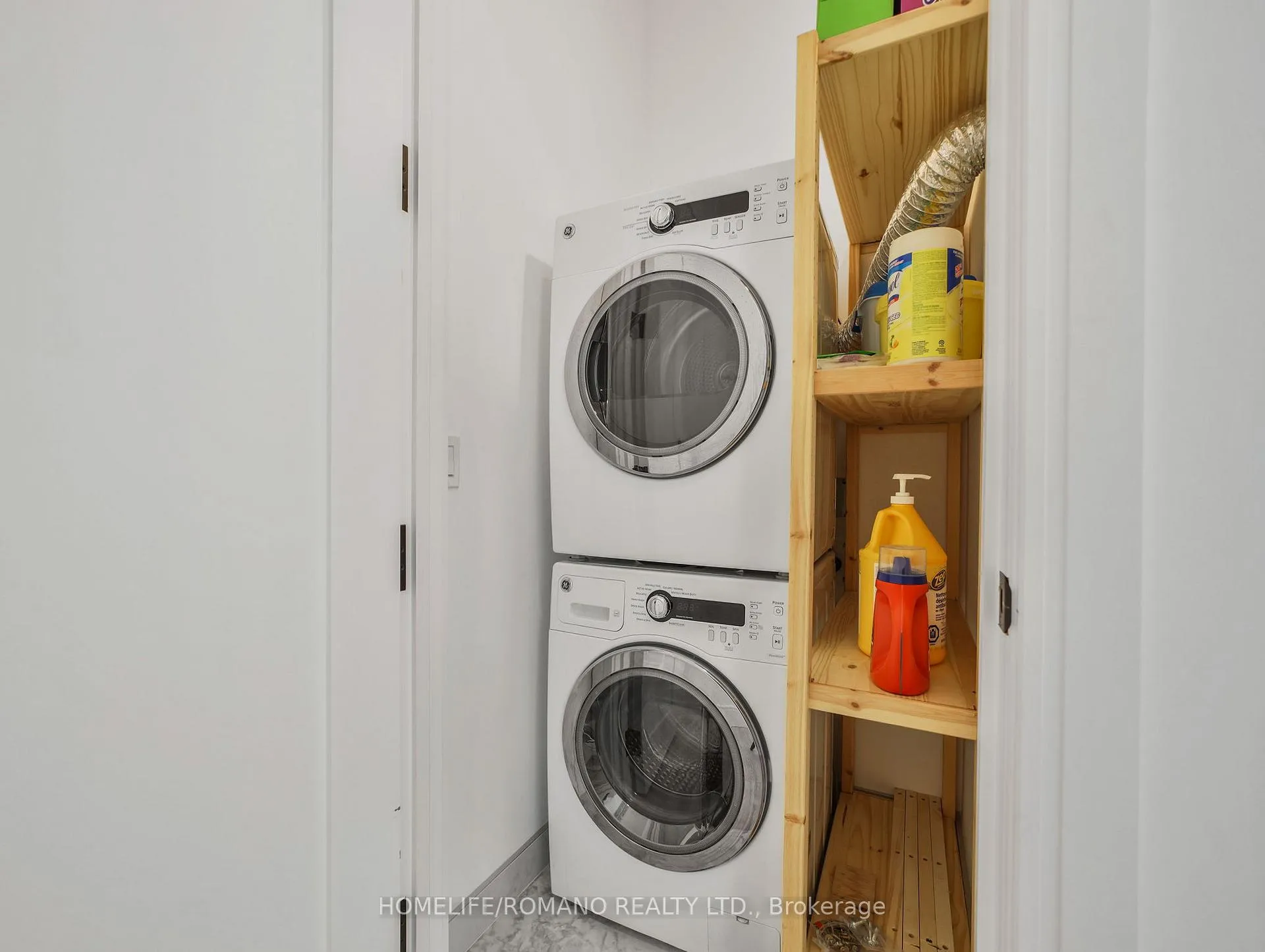 Photo 12 of Unit LPH12, 118 King Street, Hamilton, Beasley — HOMEH