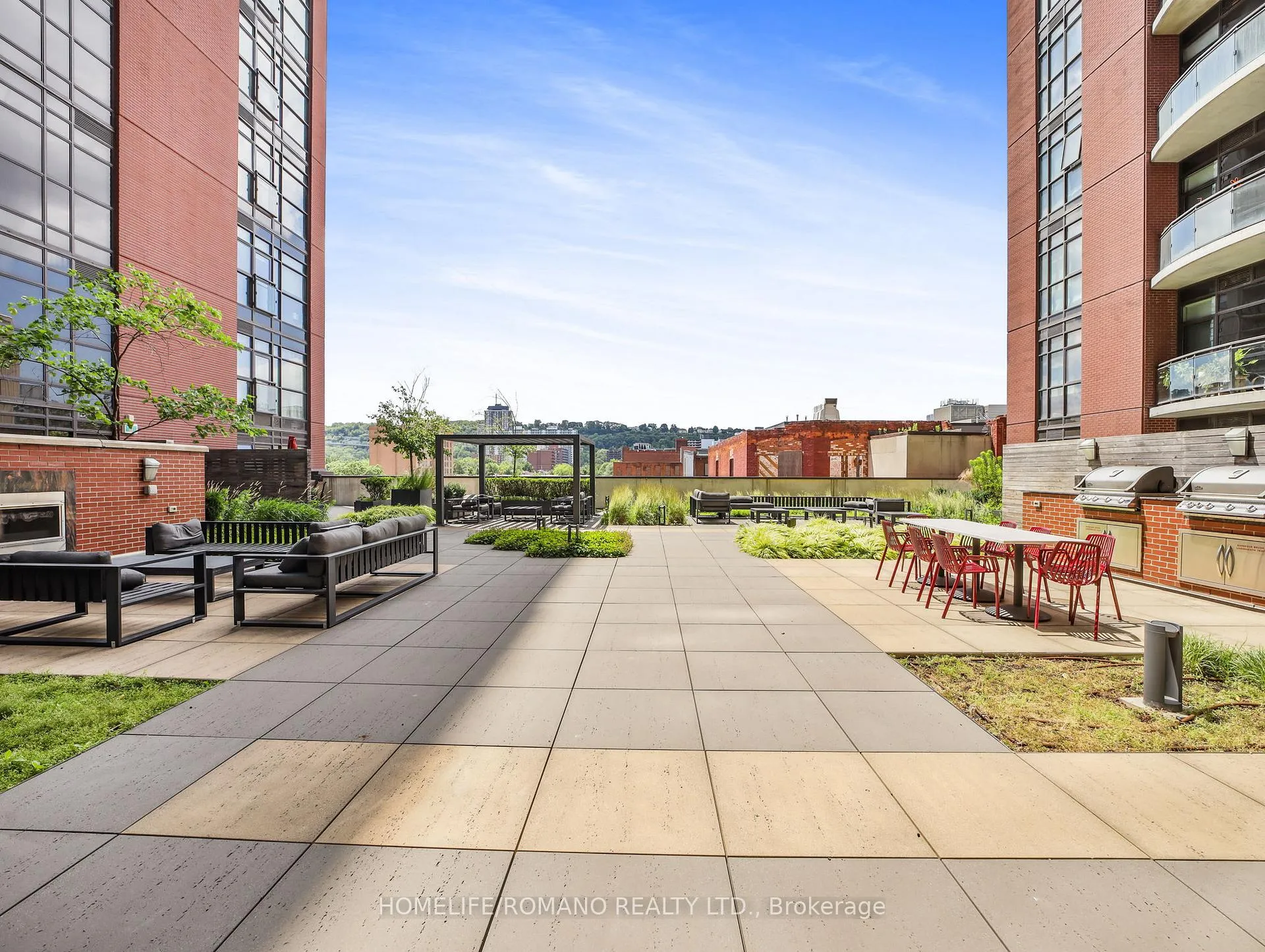 Photo 27 of Unit LPH12, 118 King Street, Hamilton, Beasley — HOMEH