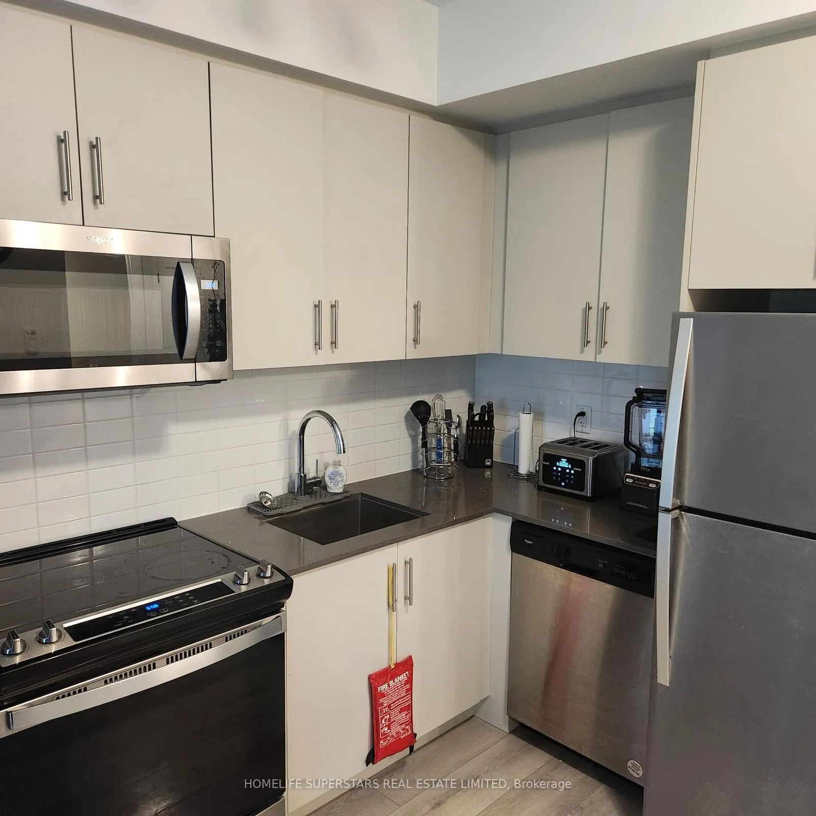 Photo 4 of Unit 137, 85 Attmar dr N, Brampton, Bram East — HOMEH