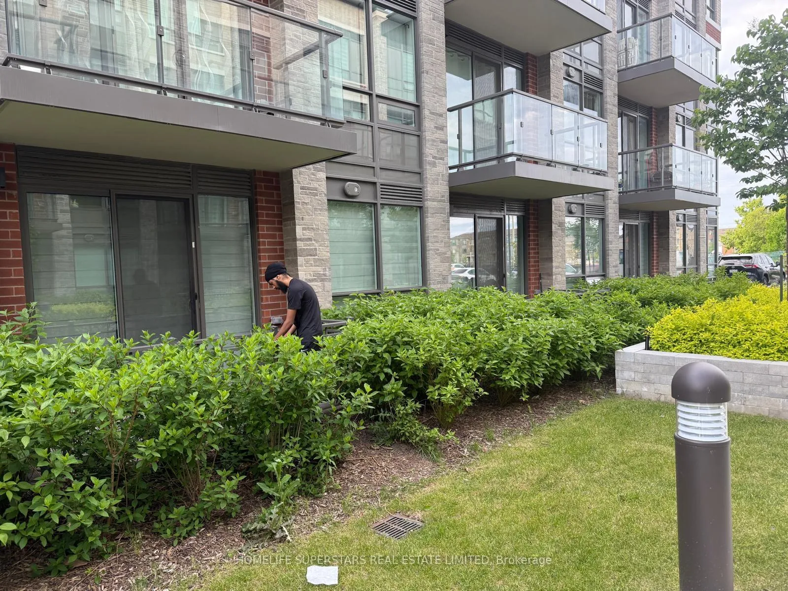 Photo 6 of Unit 137, 85 Attmar dr N, Brampton, Bram East — HOMEH