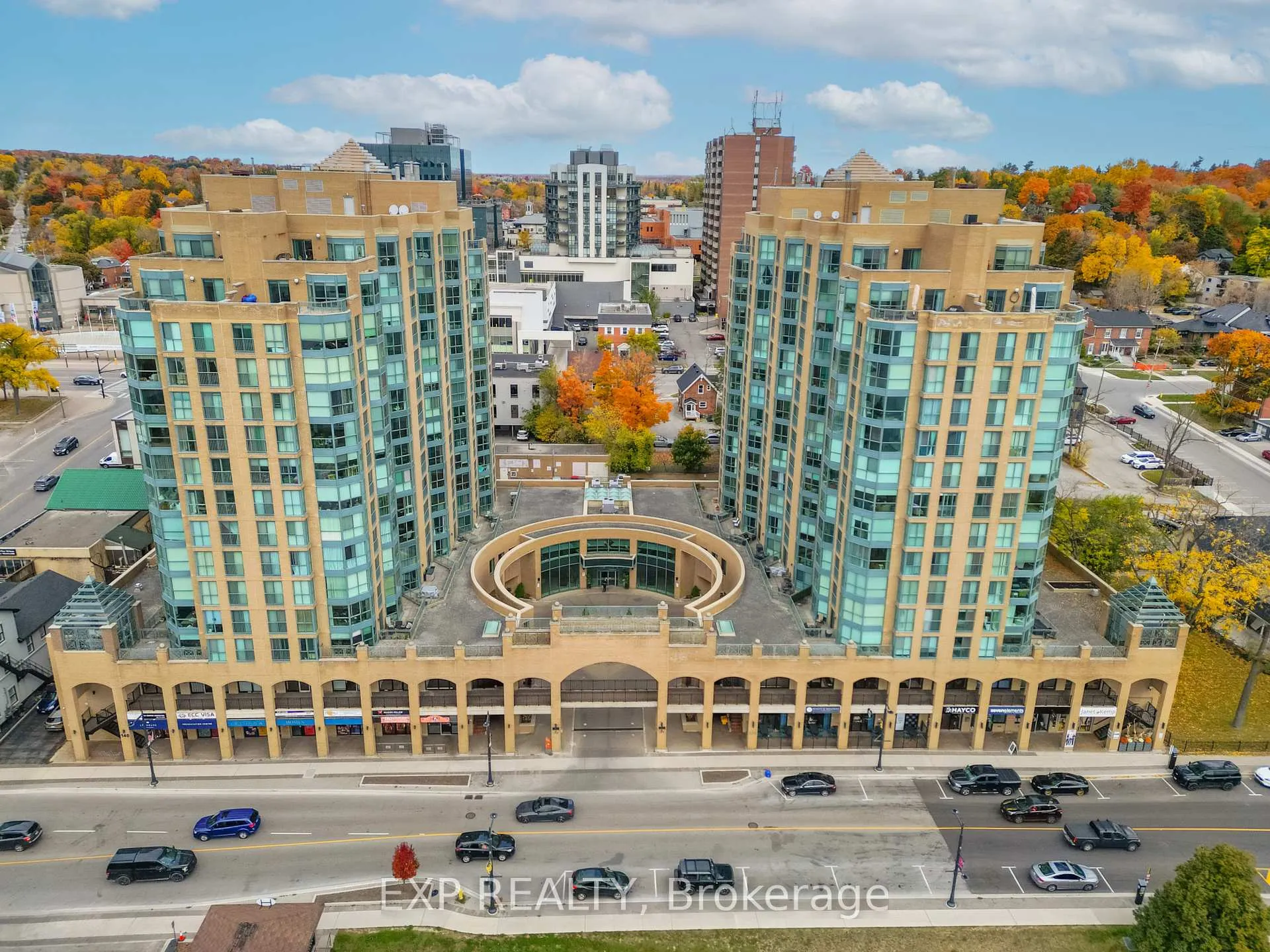 Photo 4 of Unit 609, 140 Dunlop Street E, Barrie, City Centre — HOMEH