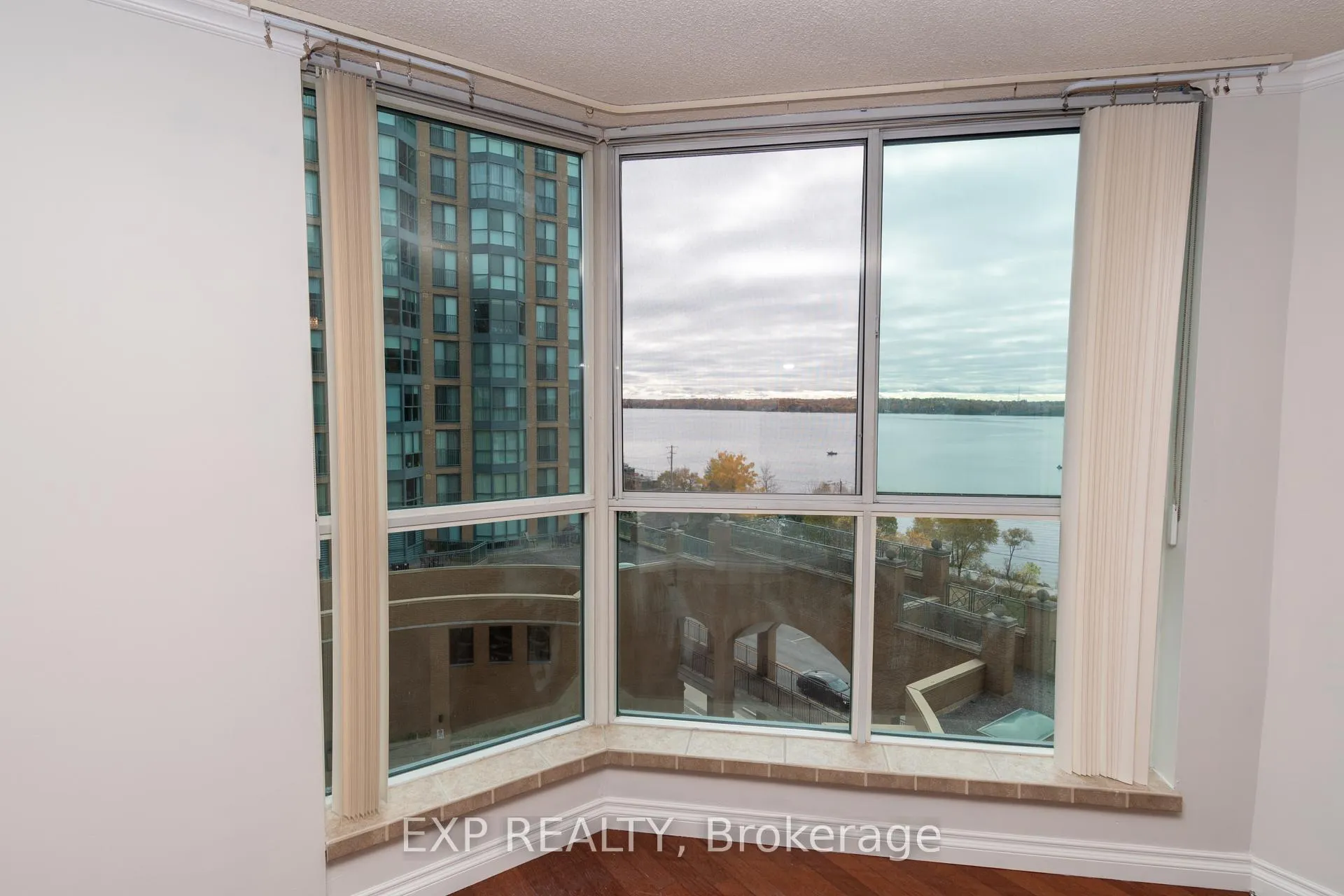 Photo 20 of Unit 609, 140 Dunlop Street E, Barrie, City Centre — HOMEH