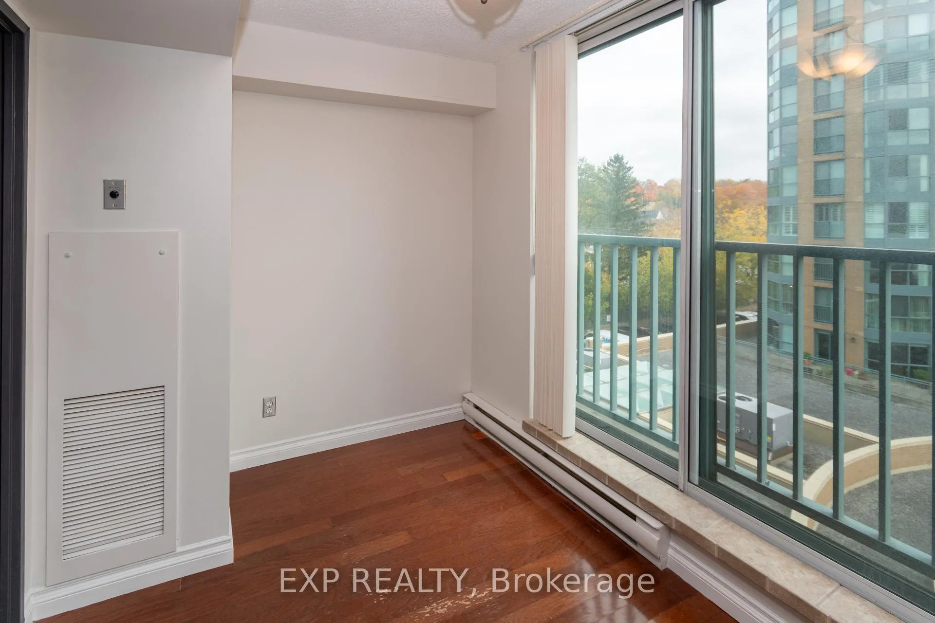 Photo 24 of Unit 609, 140 Dunlop Street E, Barrie, City Centre — HOMEH