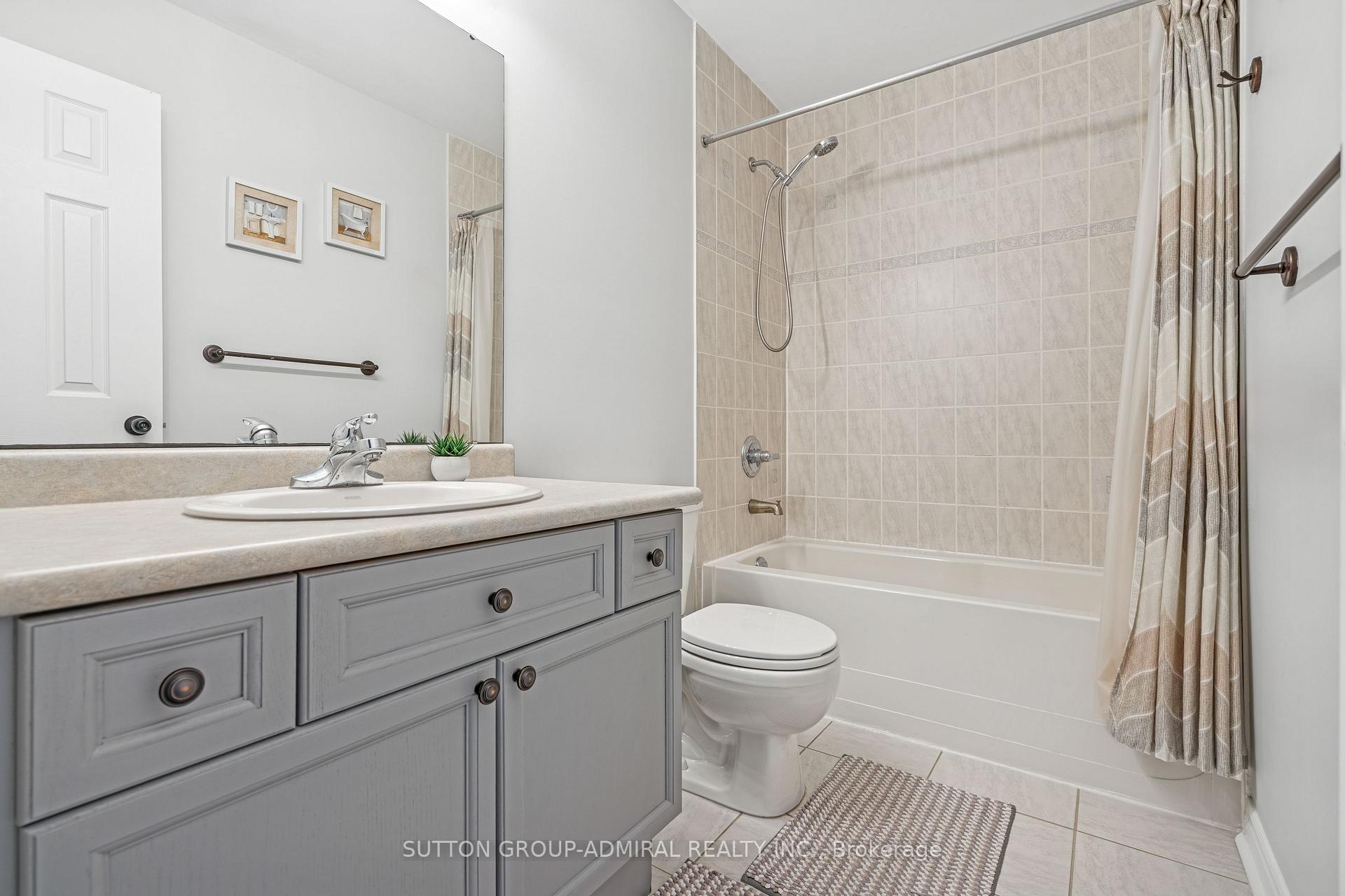 Photo 13 of 16 Empire Drive, Barrie, Innis-Shore — HOMEH