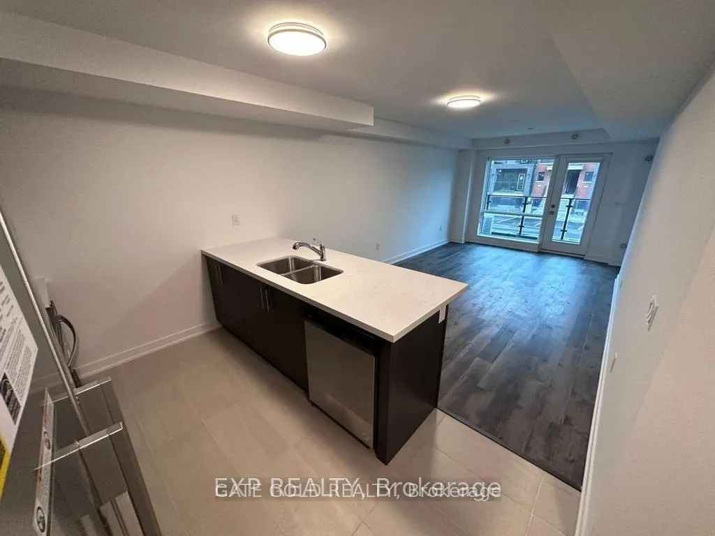 Photo 3 of Unit #6, 195 Veterans Drive, Brampton, Northwest Brampton — HOMEH