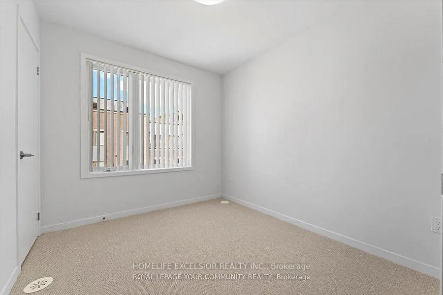 Photo 8 of Unit TH353, 100 Honeycrisp Crescent, Vaughan, Vaughan Corporate Centre — HOMEH