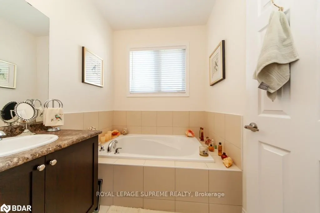 Photo 35 of 560 Brett Street, Shelburne — HOMEH
