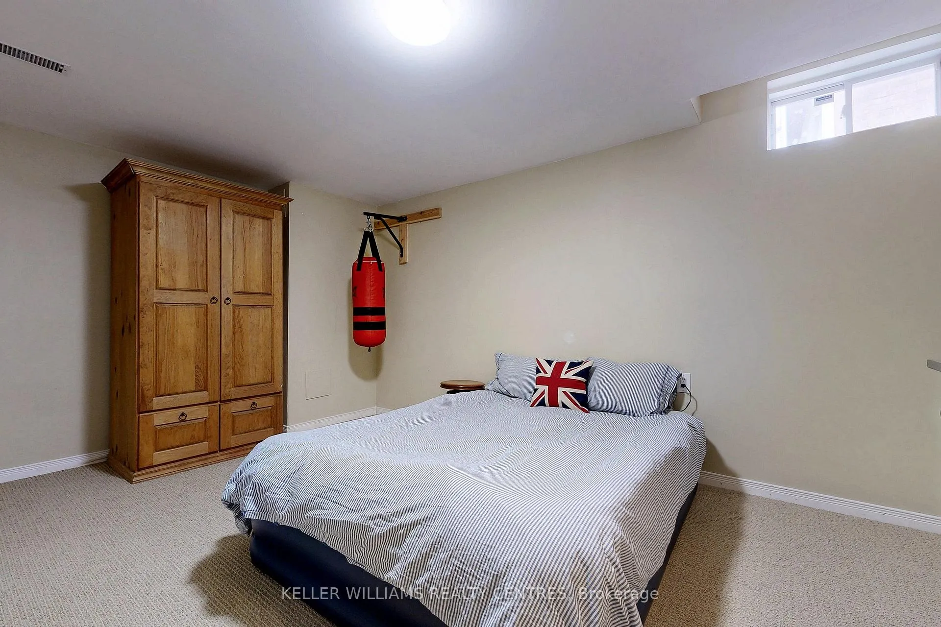 Photo 38 of 89 Taylorwood Avenue, Caledon, Bolton North — HOMEH